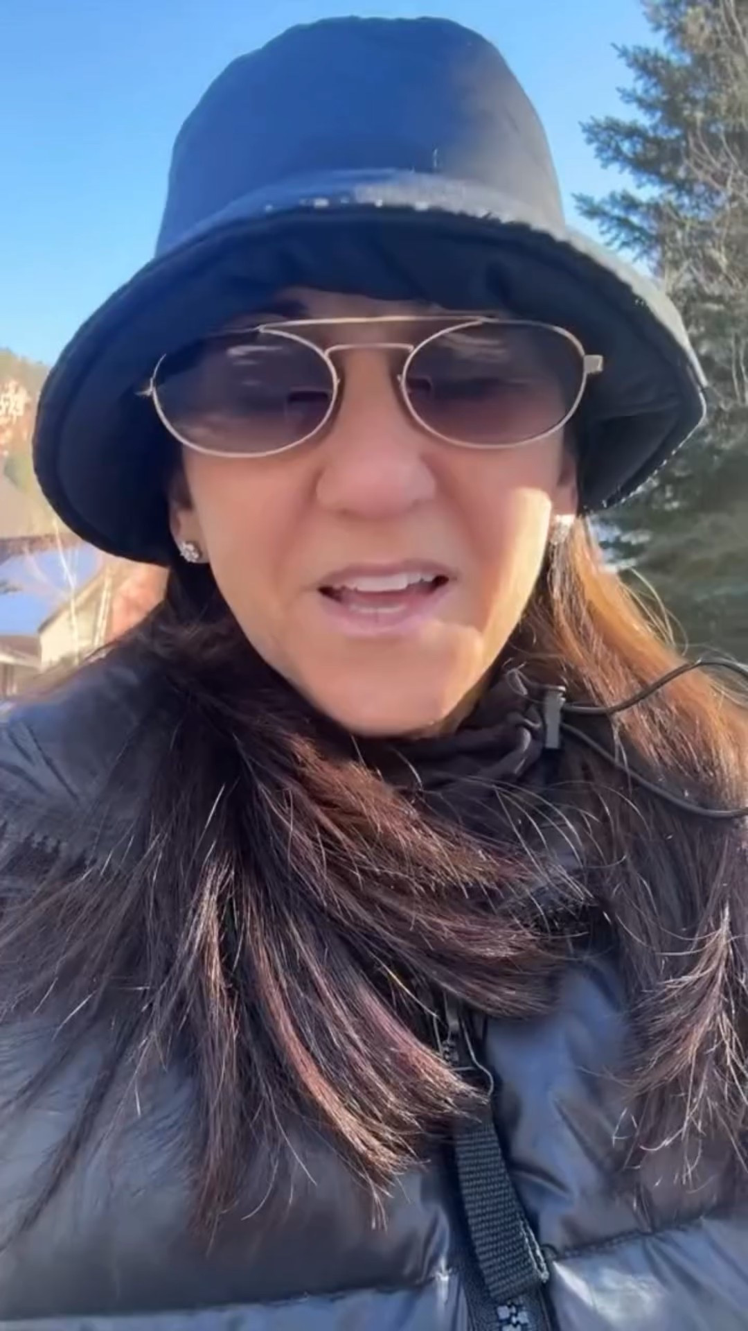 Sparkling on the slopes for Rock the Dots January. ✨🎿Dot bracelets on, and if you look closely… a little surprise on my wrist😉. Stay tuned. Grab your dots and let’s go. #mbstyles #affordableluxury #rockthedot #aspen #bracelet