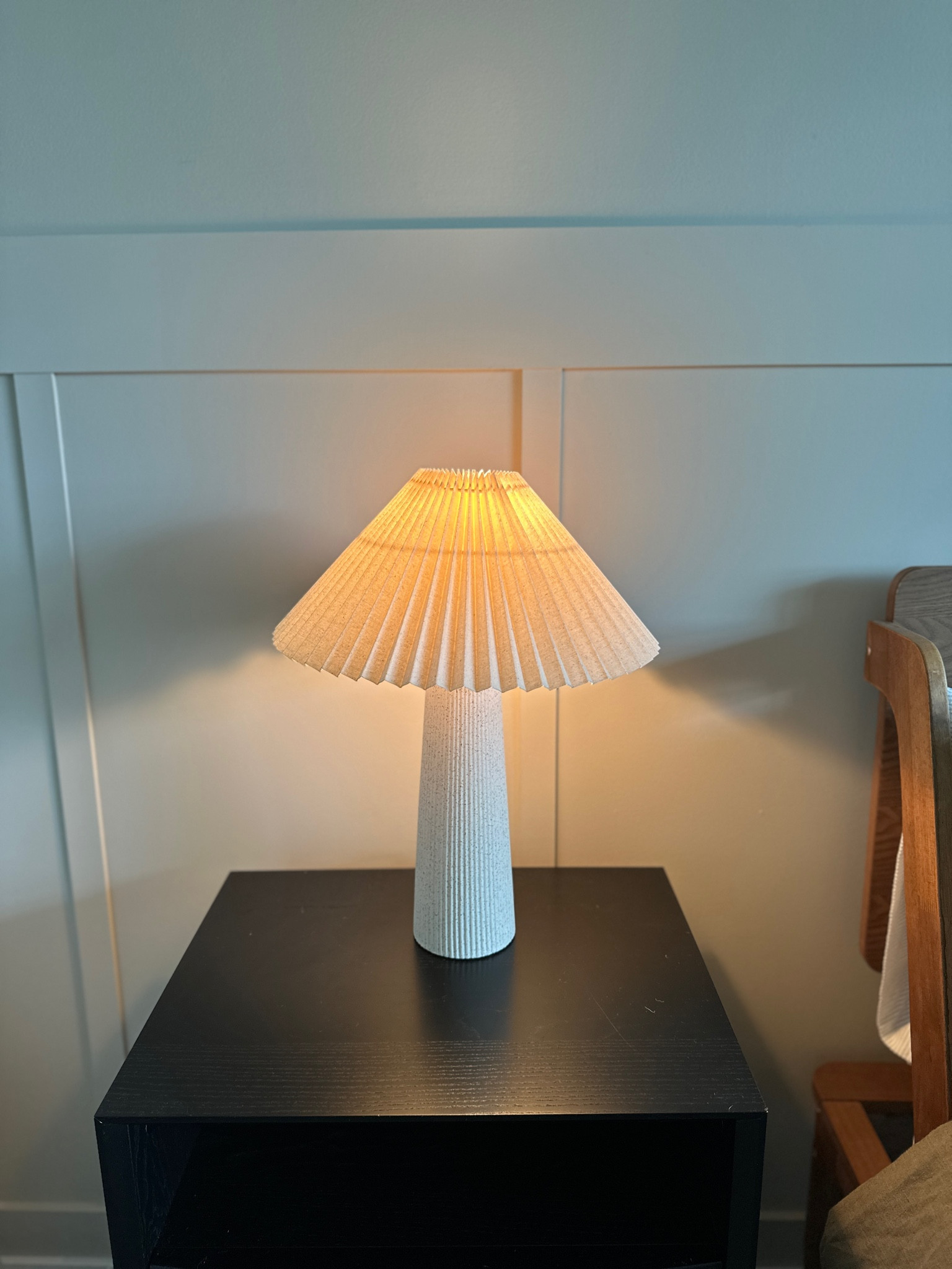 Walmart lamp! Comes fully assembled ✔️

#LTKHome #LTKFindsUnder50