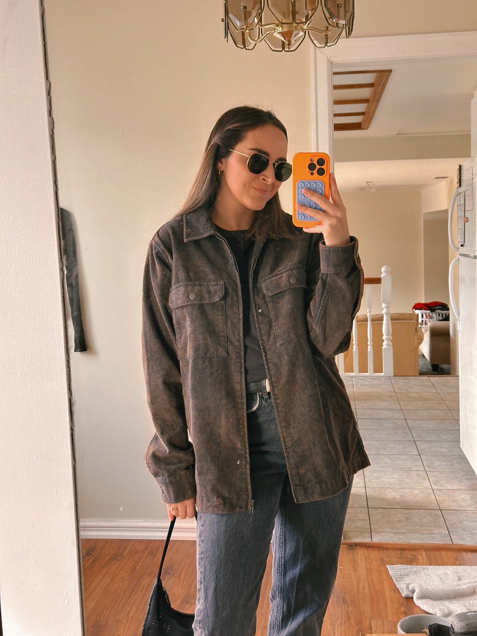 Obsessed with this corduroy jacket this season, and it’s on sale 60% off for Black Friday! Paired with the softest black t-shirt and some loose jeans. 

#LTKcanada #LTKstyletip #LTKsale