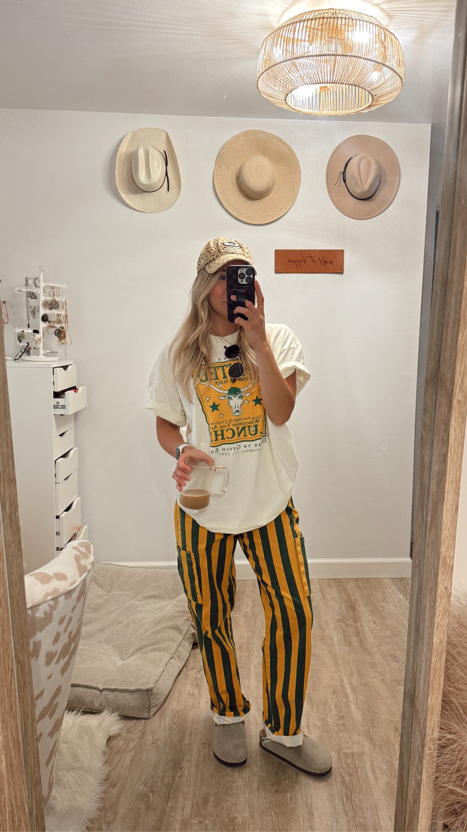Game day outfit inspo 🏈 
Green Bay packer pants: 

#LTKStyleTip #LTKFitness #LTKTravel