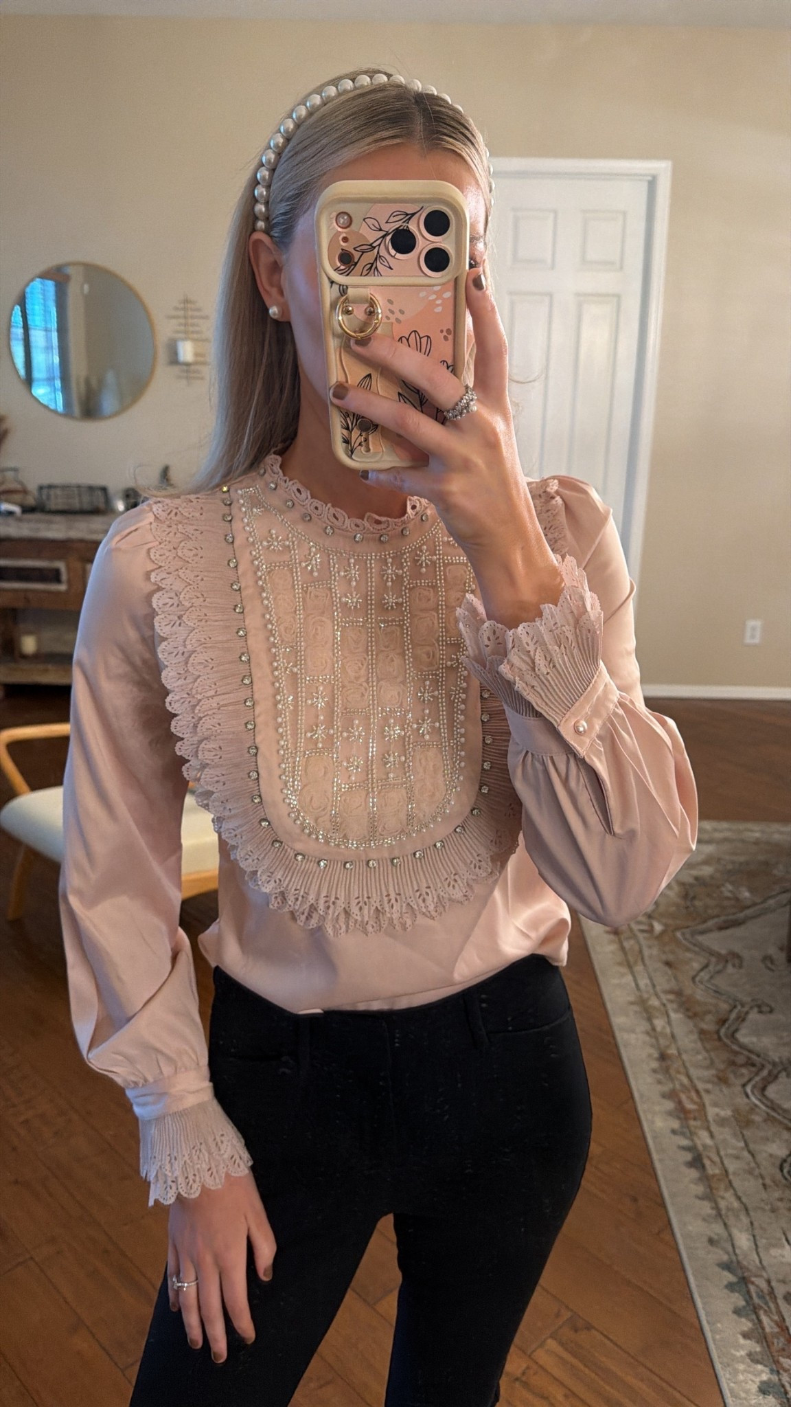 Beautiful Embellished Blouse ✨🤍

#LTKdayinmylife #LTKootd #LTKgrwm