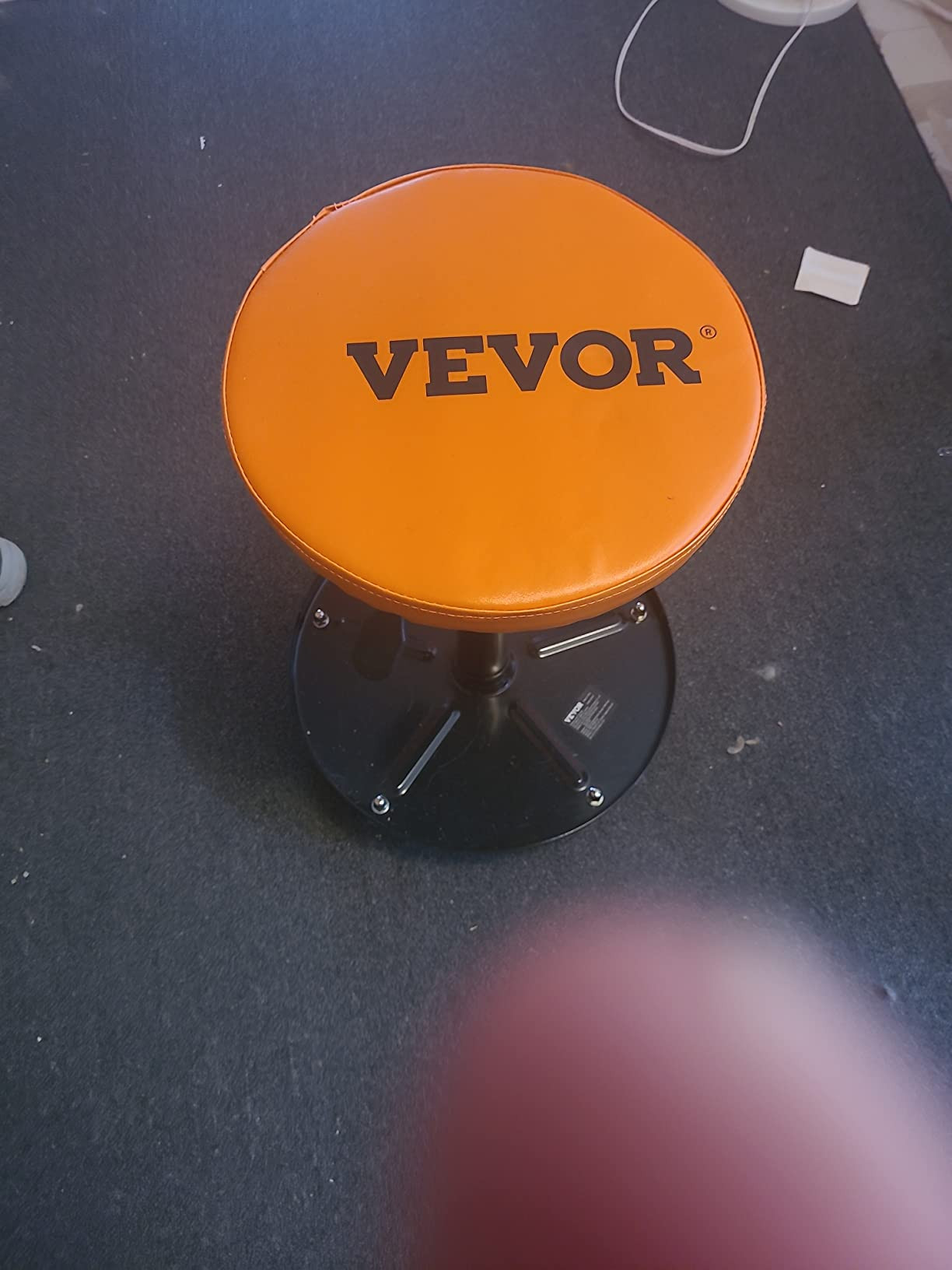 VEVOR Mechanic Stool, 250 LBS Rolling Pneumatic Creeper Garage/Shop Seat, Adjustable Height 16-22... | Amazon (US)