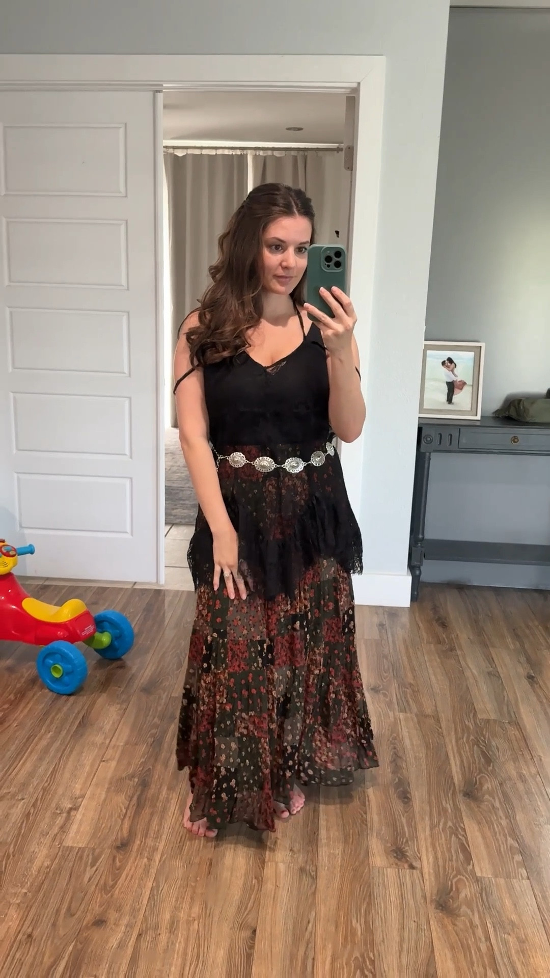 Love this Amazon patch skirt for fall🍁🥰 I am wearing a medium
The lace tunic I got in a large
I am 5’3 & 34G for reference


#LTKStyleTip #LTKSaleAlert #LTKSeasonal