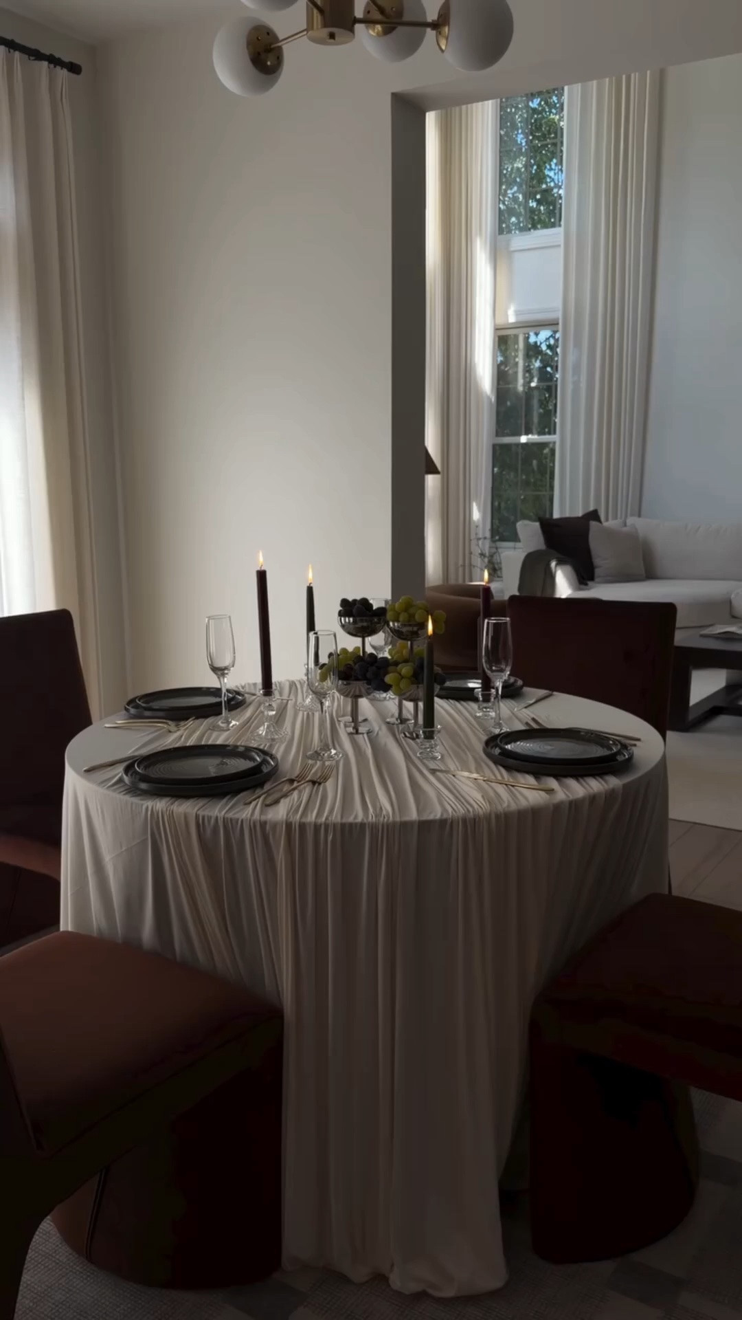 Fall table scape 🤎

#fall #tablesettingideas #falltablescape #allmoden #dinner 
 
Comment Tablecloth to receive a link with all the items used here

#LTKfoodie #LTKHome #LTKSeasonal