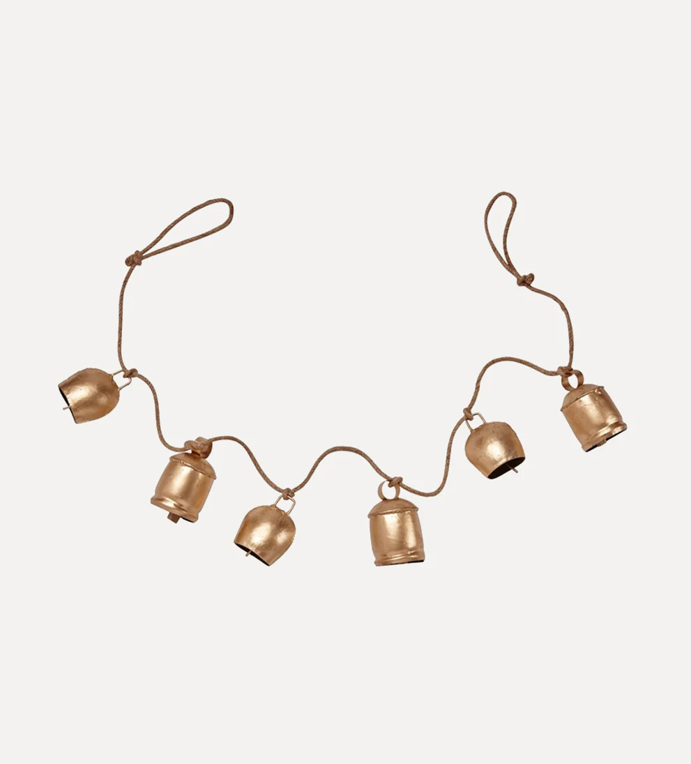 Holly Bell & Jute Garland | Le Maé by Lindye