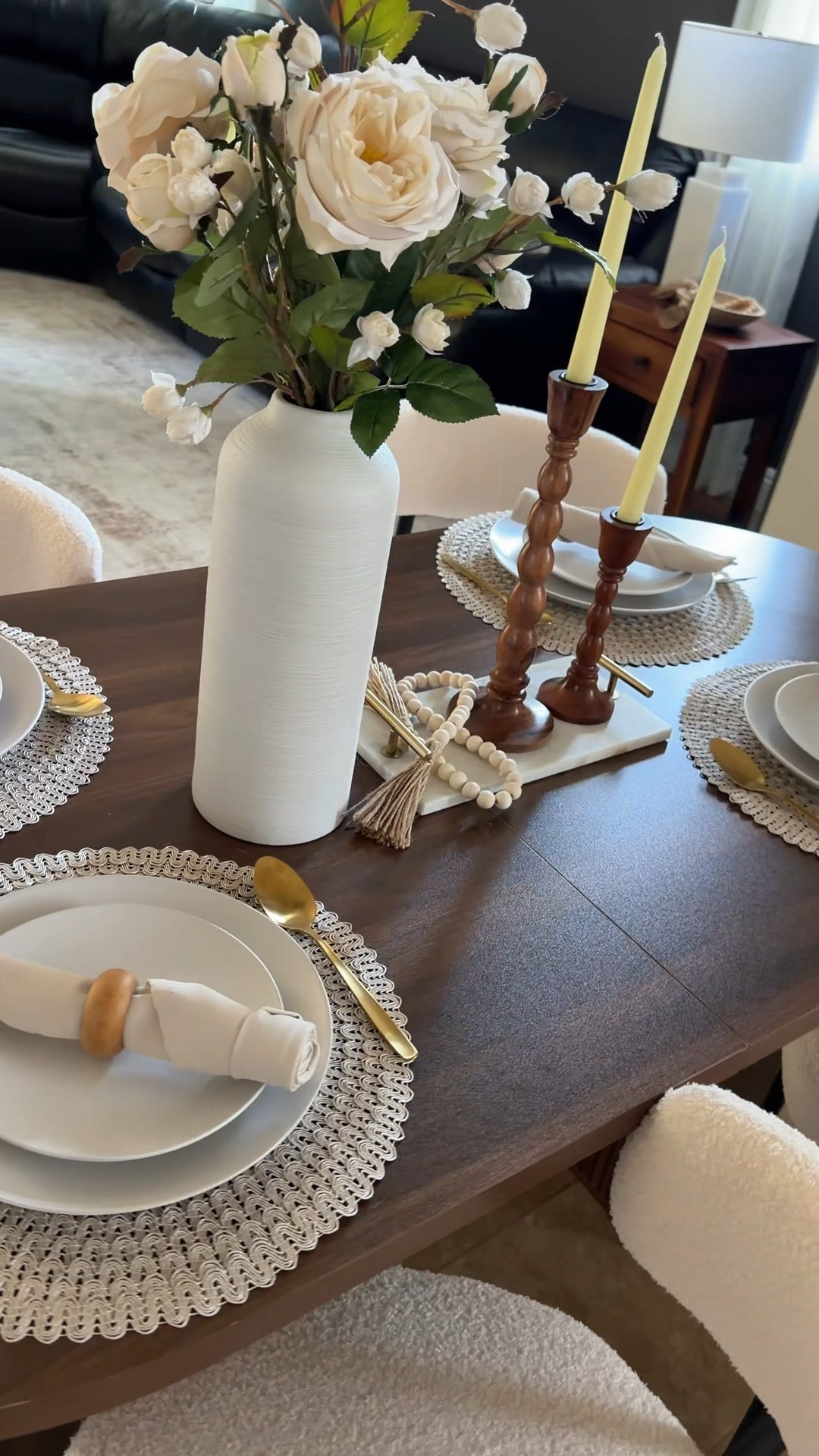 Dining table, boucle chairs, wood table 