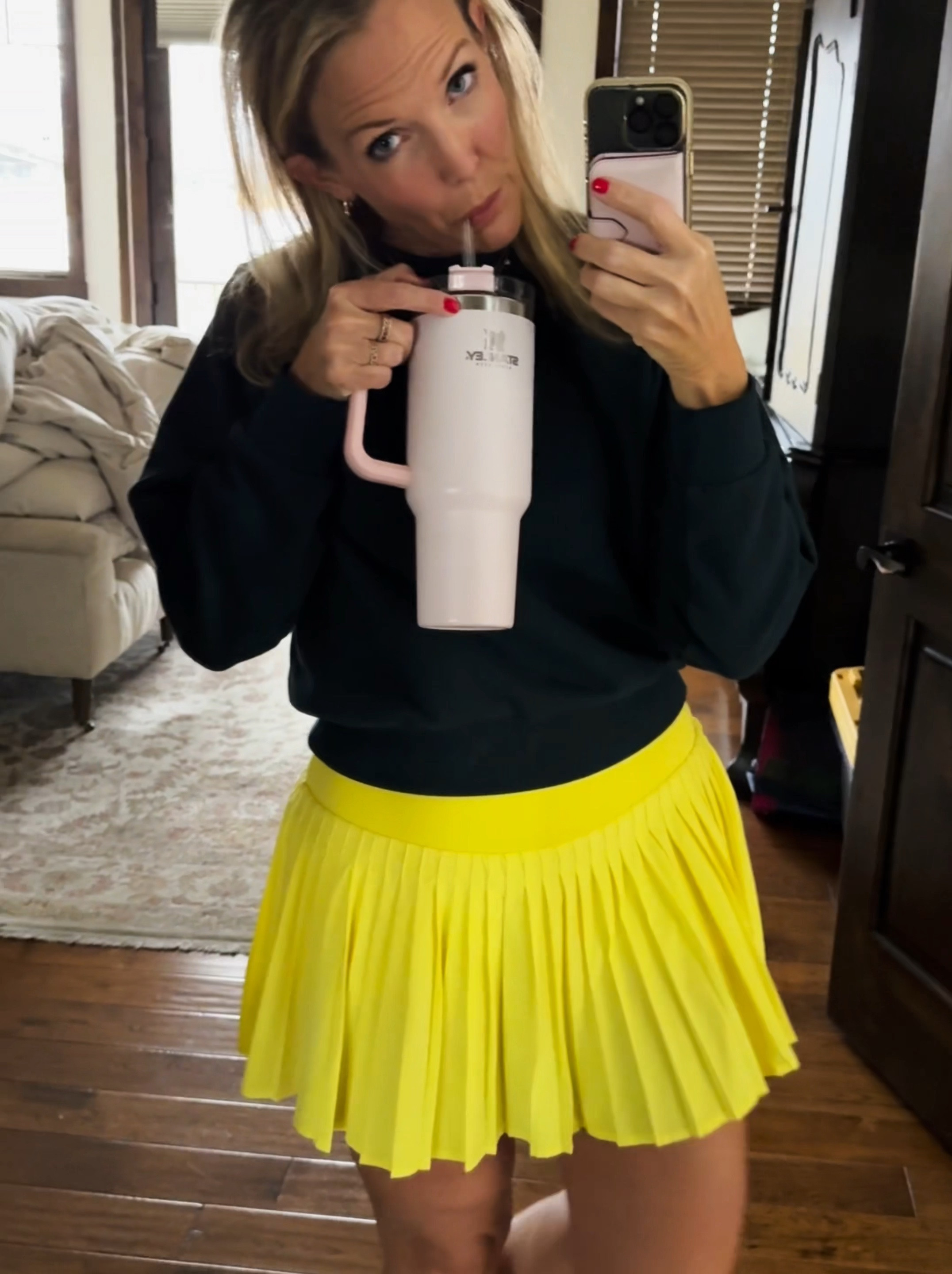 Playing tennis and also loving a cute tennis outfit! 💖🎾


#LTKWatchNow #LTKMidsize #LTKActive