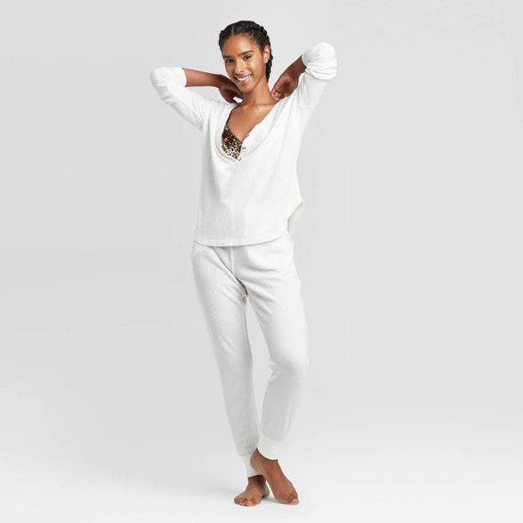 Women's Thermal Lounge Top - Colsie™ White | Target