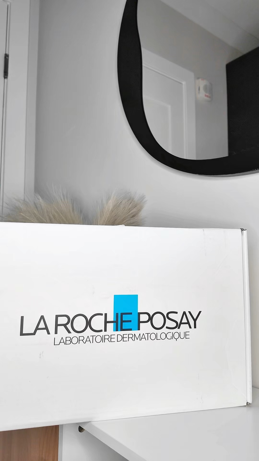 When skincare is also personal care!! 

@larocheposayusa blessed ya girl with a bunch of goodies!! I’m so excited to incorporate these into my skincare routine! 

#larocheposayusa #larocheposay #giftedbylarocheposay #giftedbylarocheposayusa #SkincareRoutine #DailySkinCare #FaccialCleanser #Sunscreen 

#LTKBeauty #LTKSeasonal