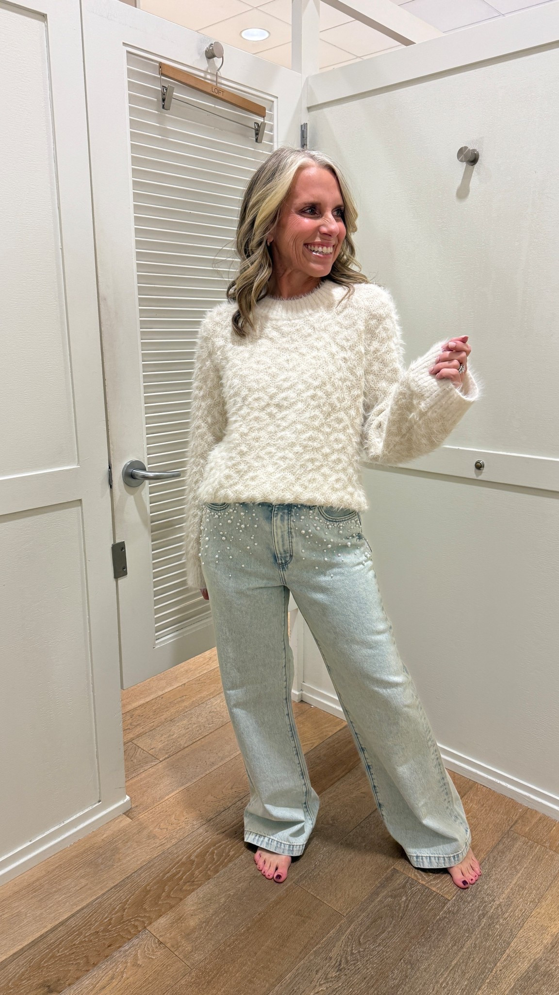 Jeans $29 and sweater $25

#LTKSaleAlert #LTKFindsUnder50 #LTKOver40