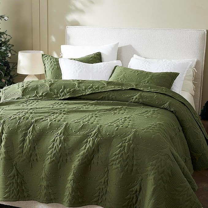 WDCOZY Olive Green Christmas Oversized California King Size Quilt Bedding Sets with Pillow Shams,... | Amazon (US)