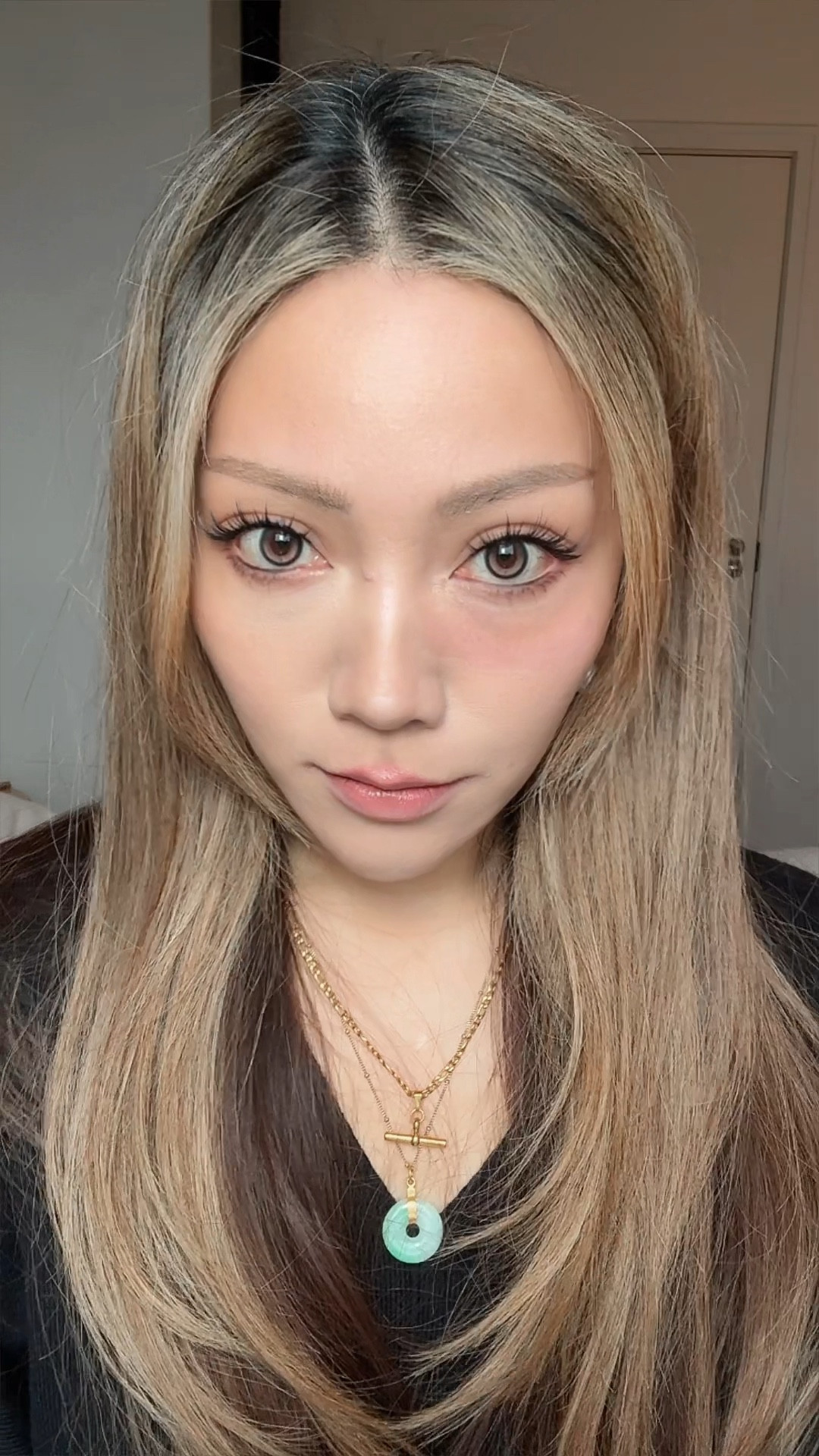 Cover undereye hollow and dark shadows 

#LTKbeauty