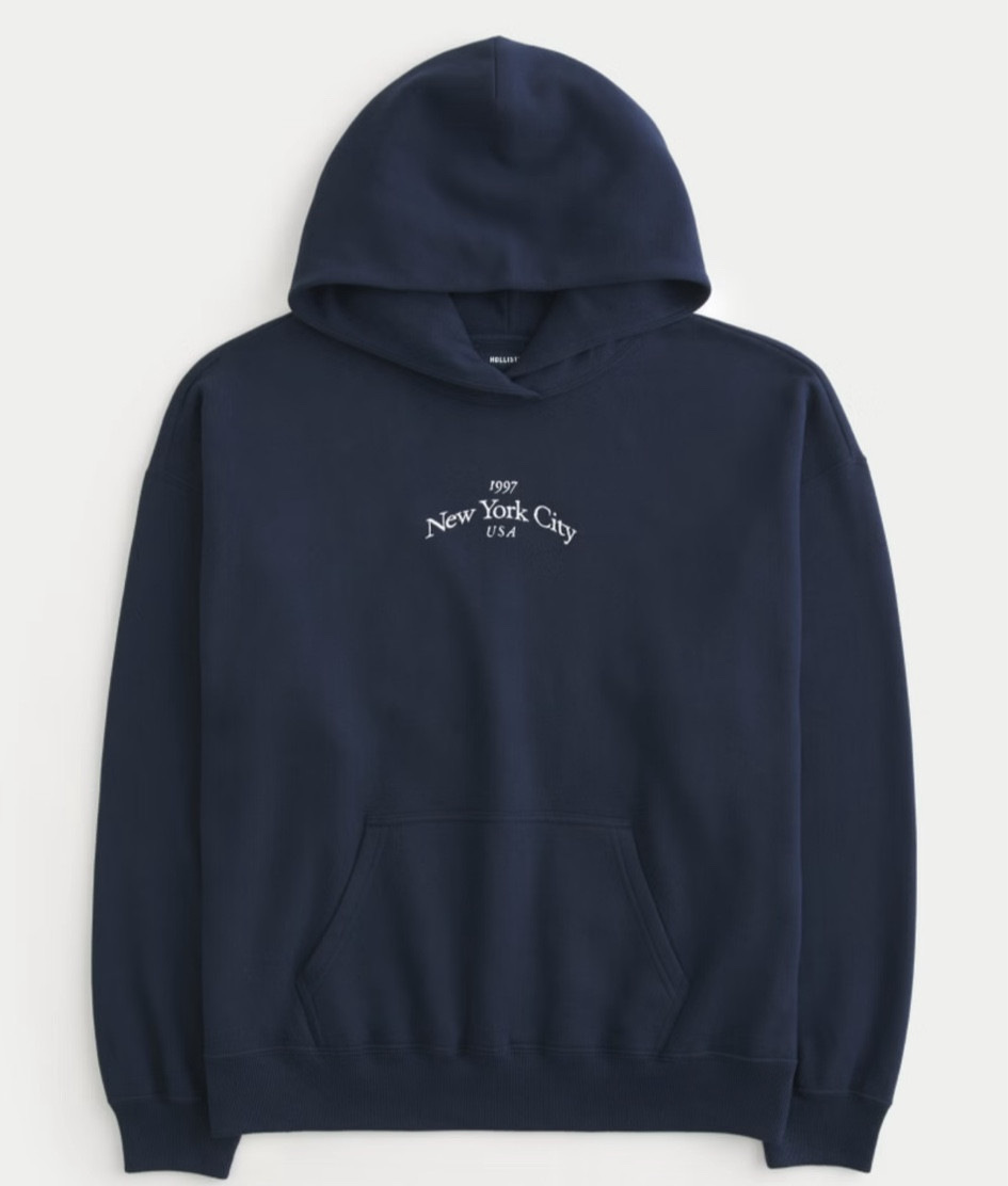 Comfy sweatshirt on sale 

#LTKHoliday #LTKFindsUnder50 #LTKSaleAlert