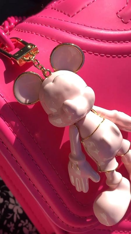 D-I-S-N-E-Y = therapy ✨

Pink Mickey from the @baublebar @disney collection 💖

#disneyworld #disneyorlando #girlygirl #feminineenergy #femininefashion #pinklover #pinklove #toryburchbags @toryburch #luxurybag


#LTKBacktoSchool #LTKFind #LTKitbag