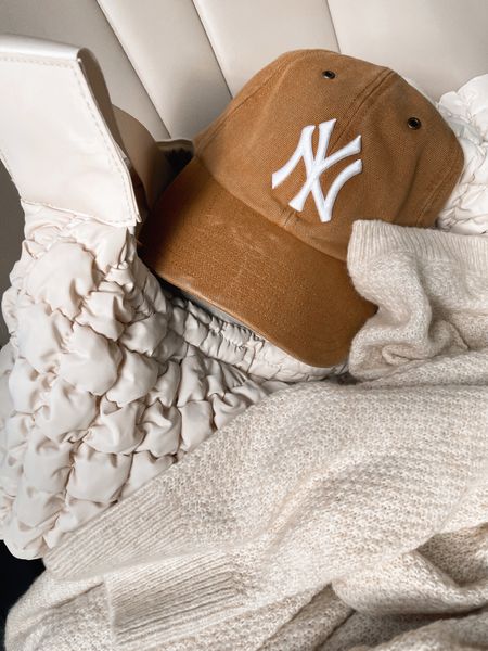 baseball cap, quilted bag 

#LTKHalloween #LTKHoliday #LTKSeasonal