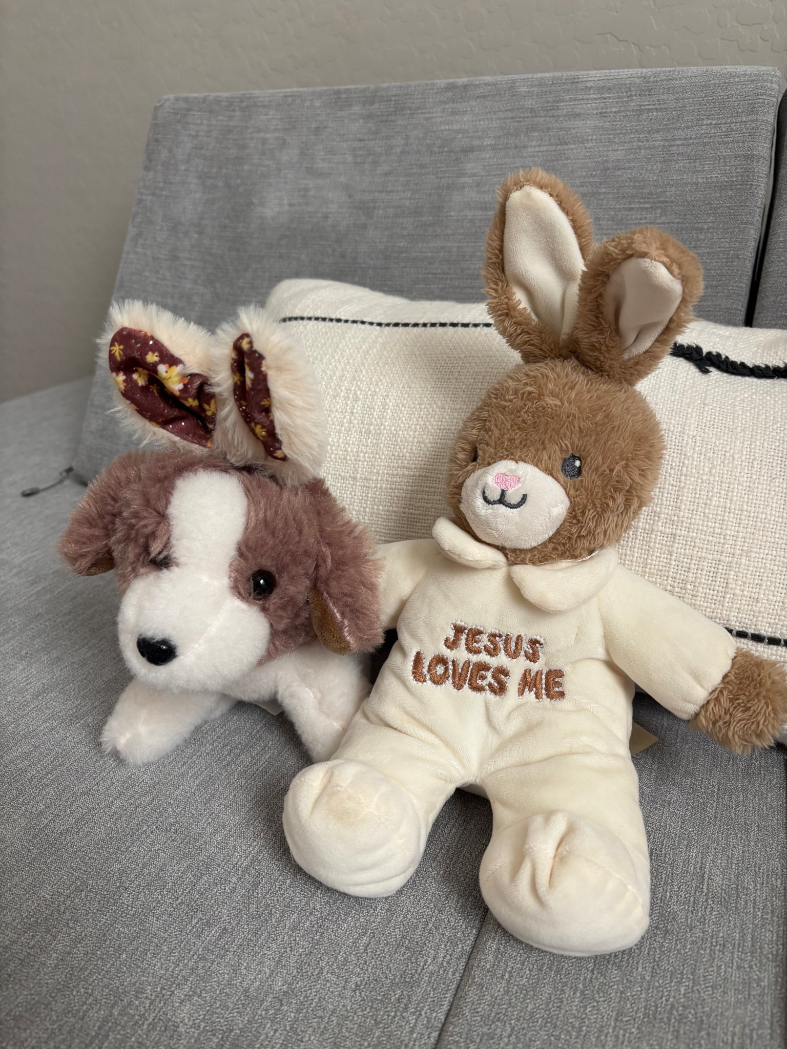 Both from Walmart (last year) linked similar finds 🤍 



#LTKkids #LTKbaby #LTKSeasonal