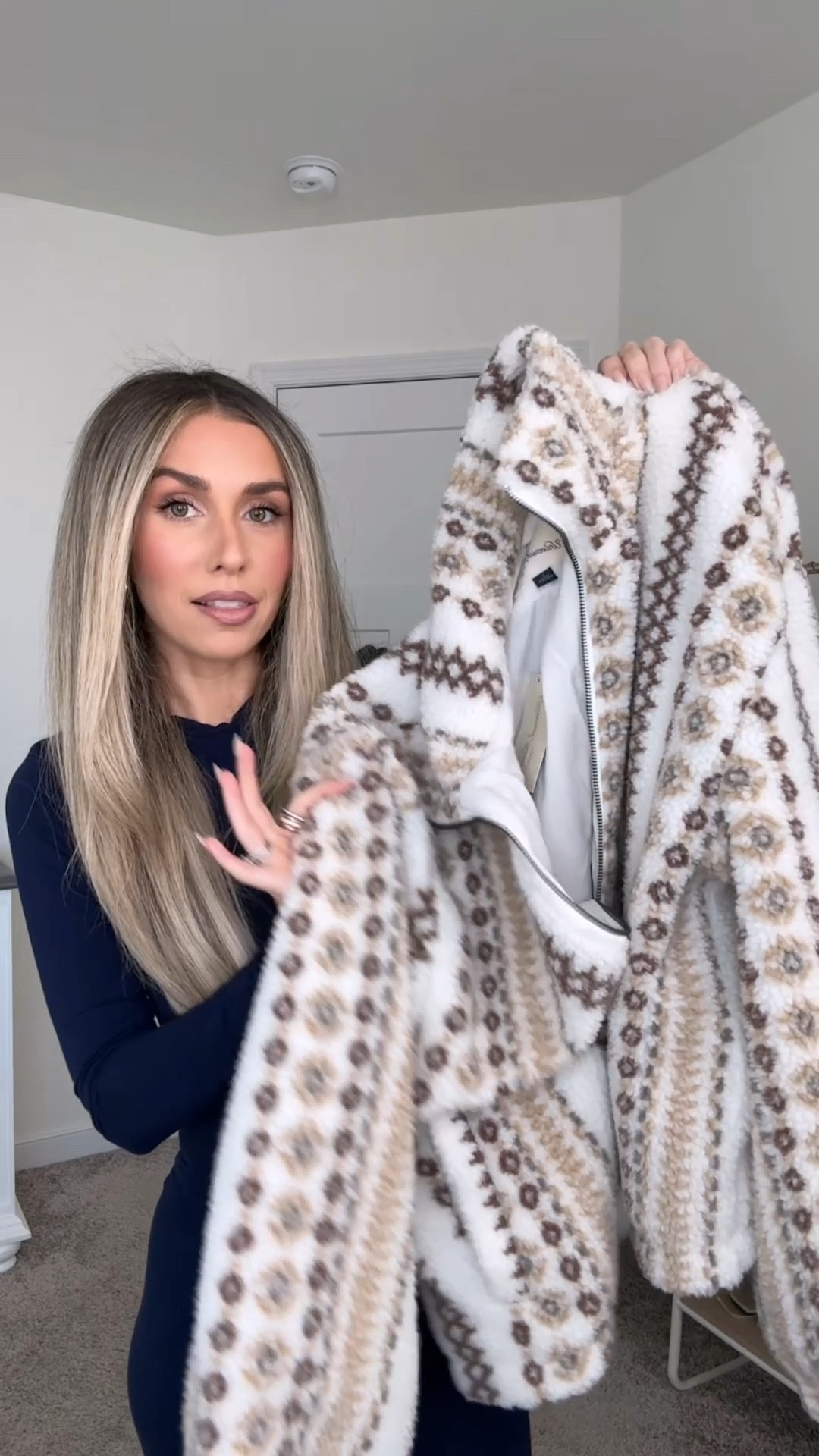 Target haul — new sweaters, jackets and cozy knits for winter! 

Target style
Target fashion 
Target winter outfits 
Target winter style
Target sweaters 
Affordable sweaters 
Target outerwear 
Target new arrivals 
Target must haves 
What to wear 

#LTKSaleAlert #LTKFindsUnder50 #LTKSeasonal