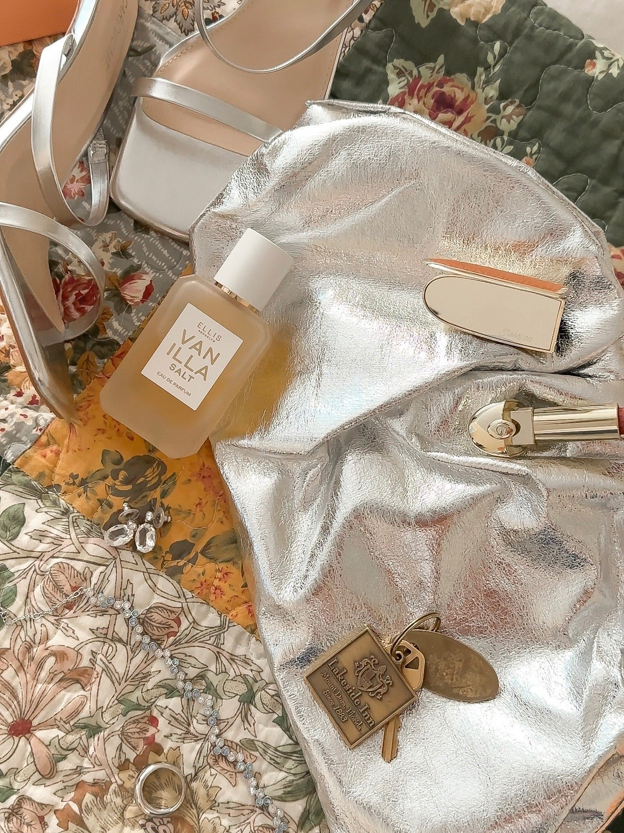 @Ellis Brooklyn when the details are everything  

#LTKgrwm #LTKWedding #LTKootd