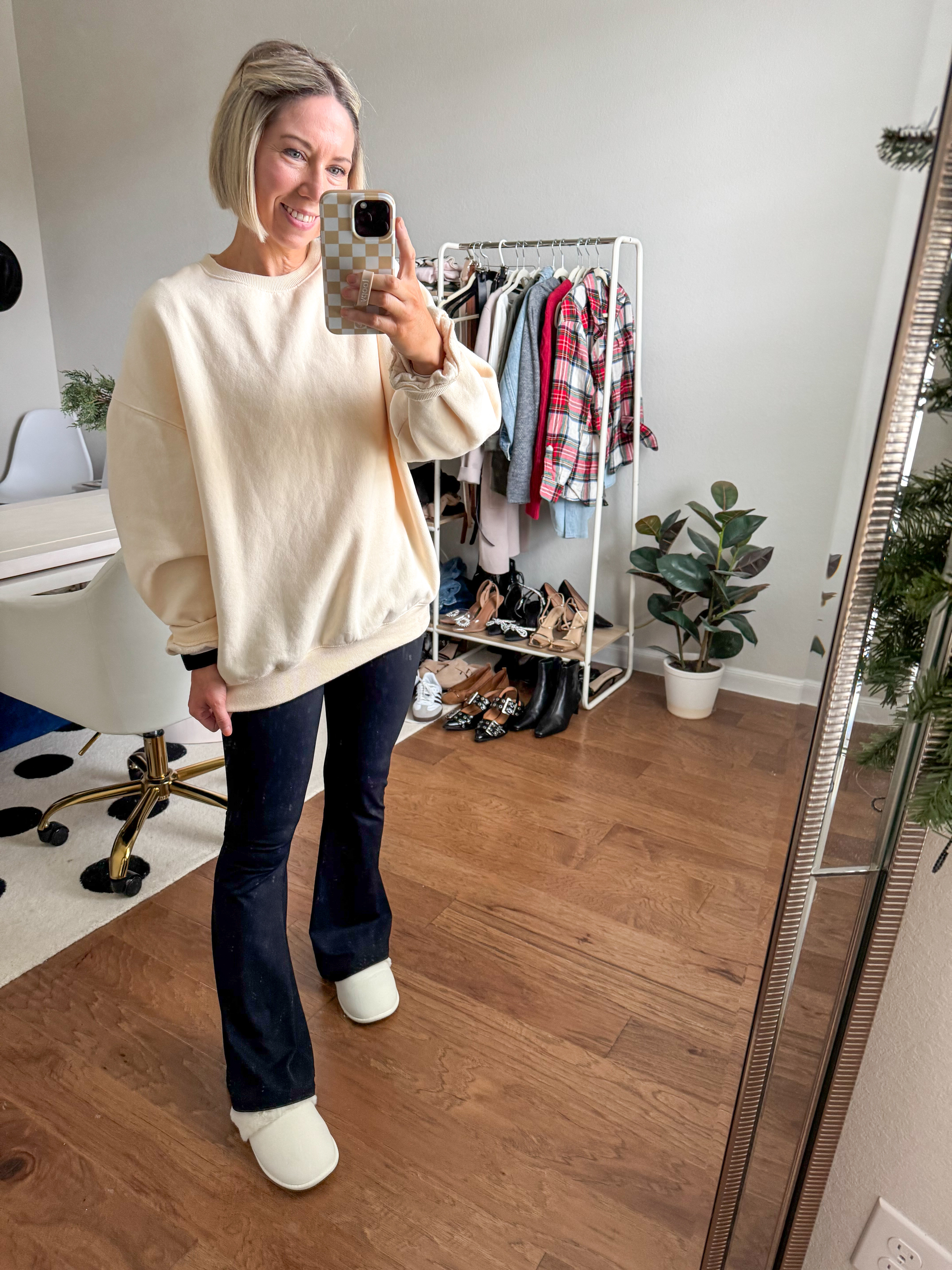 Cozy oversized sweatshirt - size small and true to size 

Flare Leggings true to size 

Slippers make a good under $15 gift idea or stocking stuffer 


Lounge outfit / cozy outfit #ltkbeauty #ltksalealert #ltkseasonal #ltkactive 

#LTKHoliday #LTKGiftGuide #LTKFindsUnder50