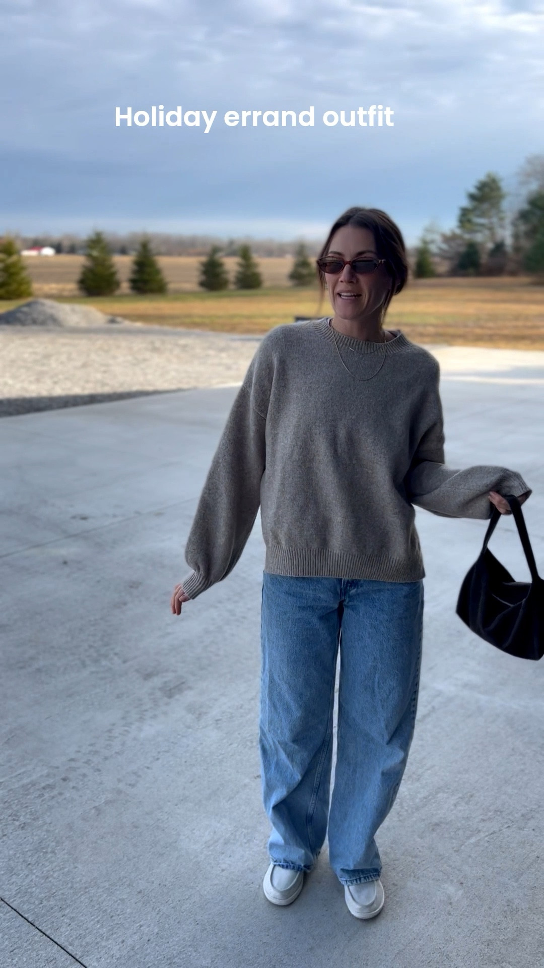 Ootd running errand for the holidays!✨

Holiday outfit, Christmas outfit, thanksgiving outfit, holiday shopping, Christmas shopping 

#LTKmomlife #LTKCyberWeek #LTKootd