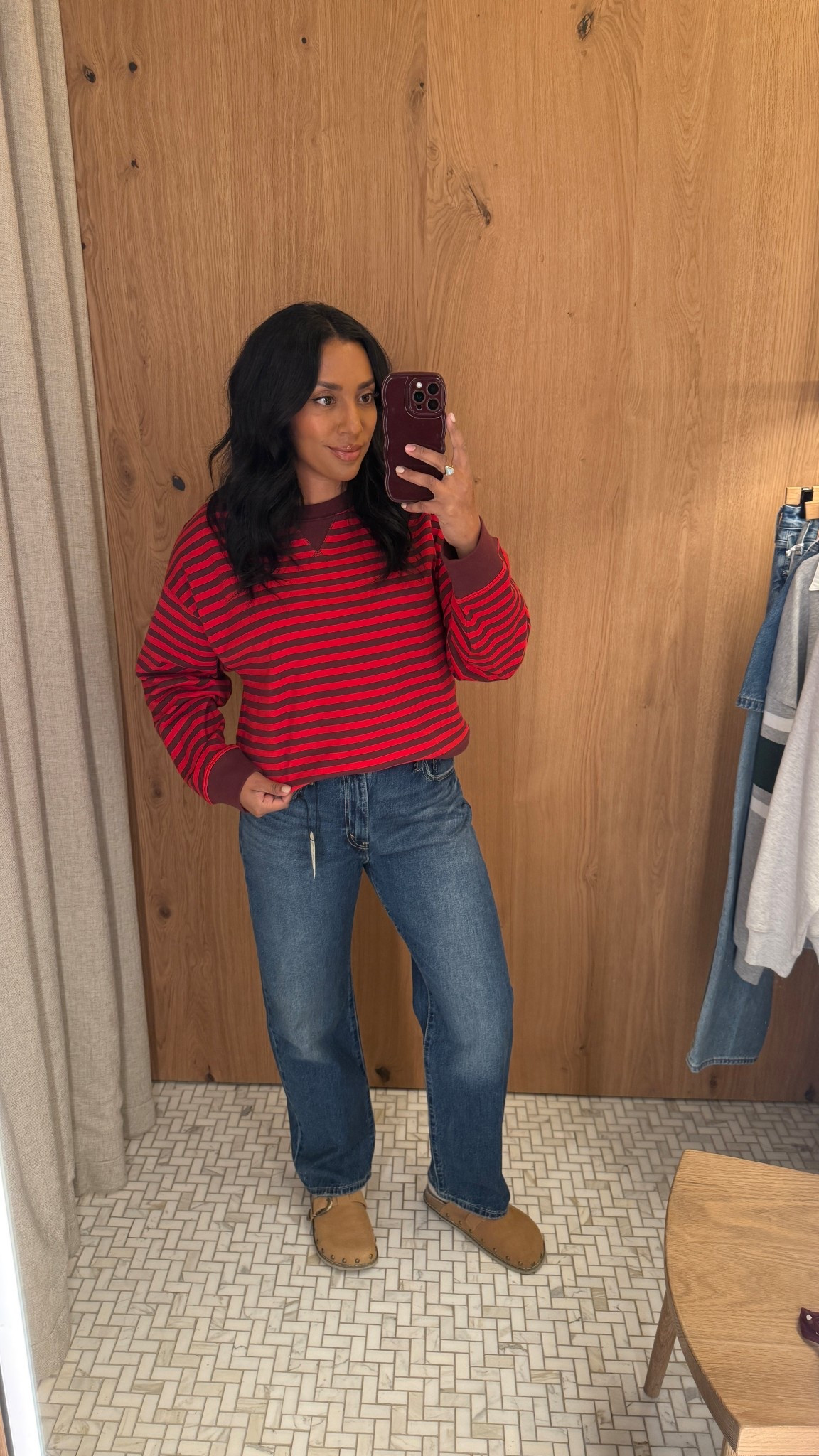 This whole outfit came home with me! S in top (runs oversized) and 31 in jeans!

Aritzia, Levi’s, denim 

#LTKMidsize #LTKSpringSale #LTKootd