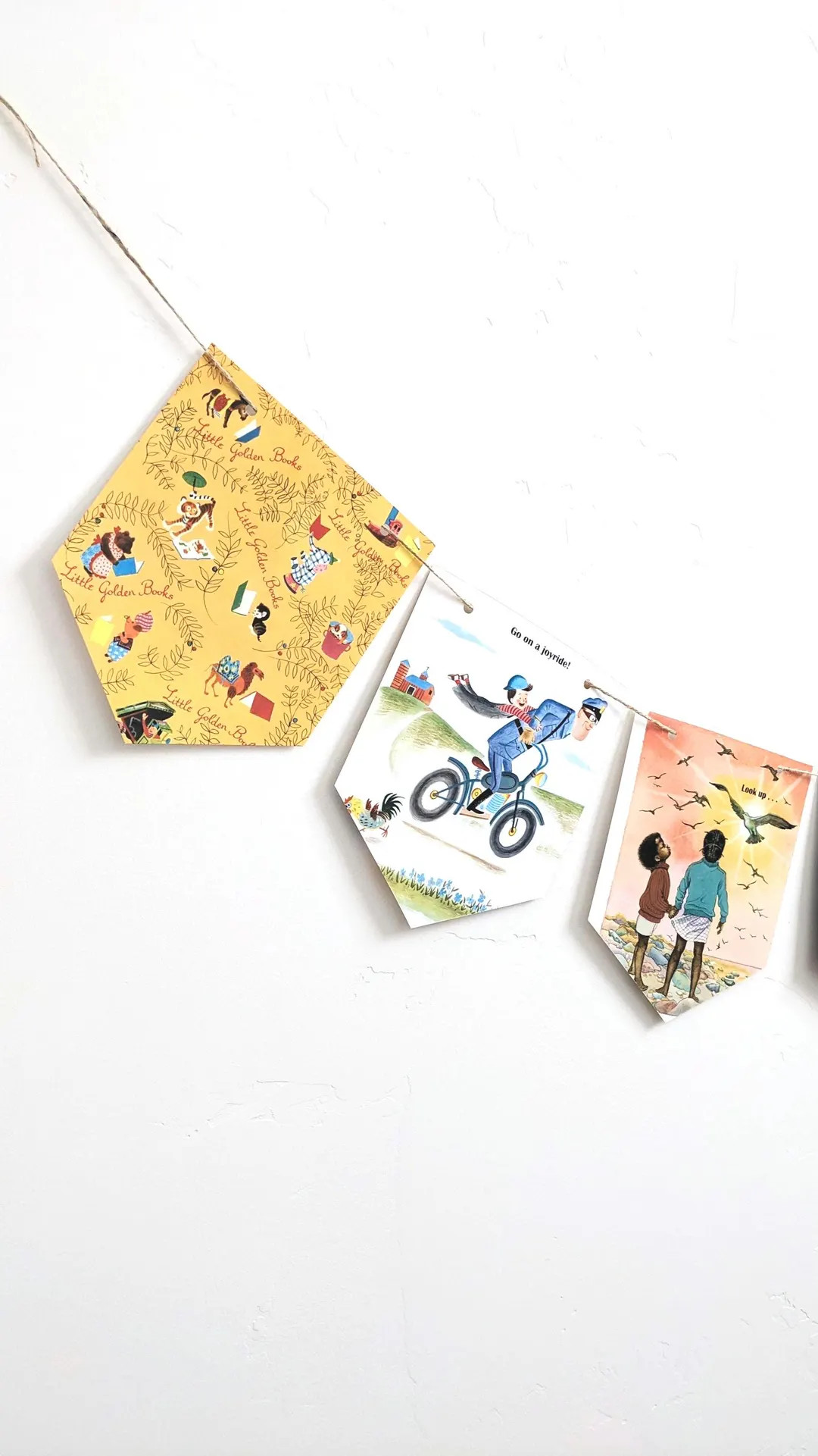 Little Golden Book Page Garland, Children's Party Banner, Nursery Rhyme Bedroom Decoration - Etsy | Etsy (US)