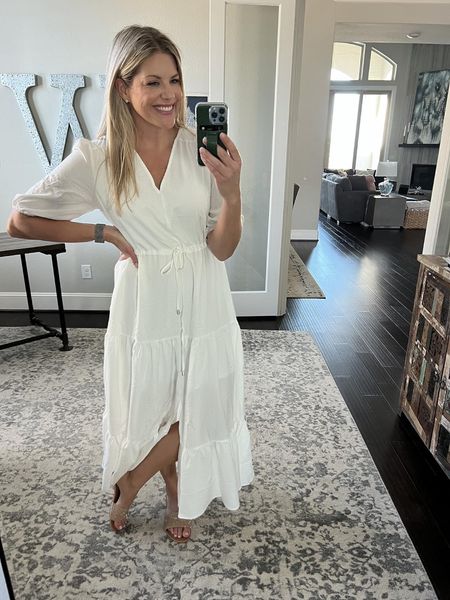 Spring Dress


Spring  spring outfit  spring fashion  spring style  women’s fashion  what i wore  style guide  summer  summer fashion  dress  fit momming 

#LTKSeasonal #LTKfindsunder100 #LTKstyletip