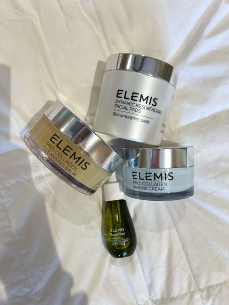 four of my favorite @elemis products!
1. start with their cleansing balm. This is a favorite product. It smells amazing, gets off all my makeup, and leaves skin very soft.
2. then, the peel pads. I call these my fancy stridex! 
3. next up is the marine cream, a great everyday moisturizer that targets fine lines and wrinkles.
4. seal it all in with their superfood facial oil. My favorite before bedtime ritual!
#elemispartner #ad

#LTKover40