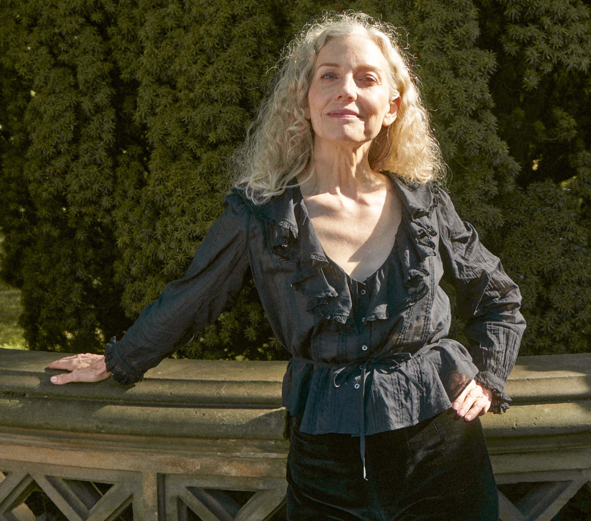 Lucille Top - Black | DÔEN | DOEN