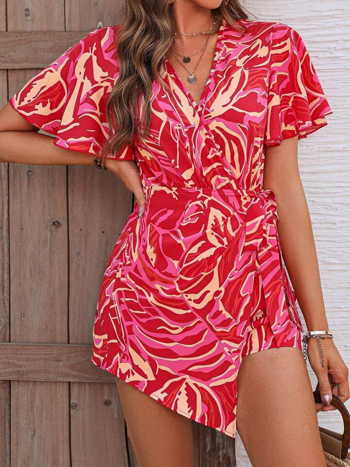 SHEIN LUNE Women's Floral Printed Short Sleeve Romper With Ruffled Hem | SHEIN