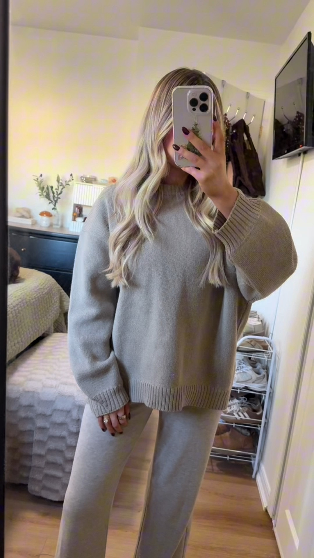 ootd🤎 loving these shoes from Steve Madden!
Sweater - Zara

#LTKcanada #LTKstyletip #LTKwinter