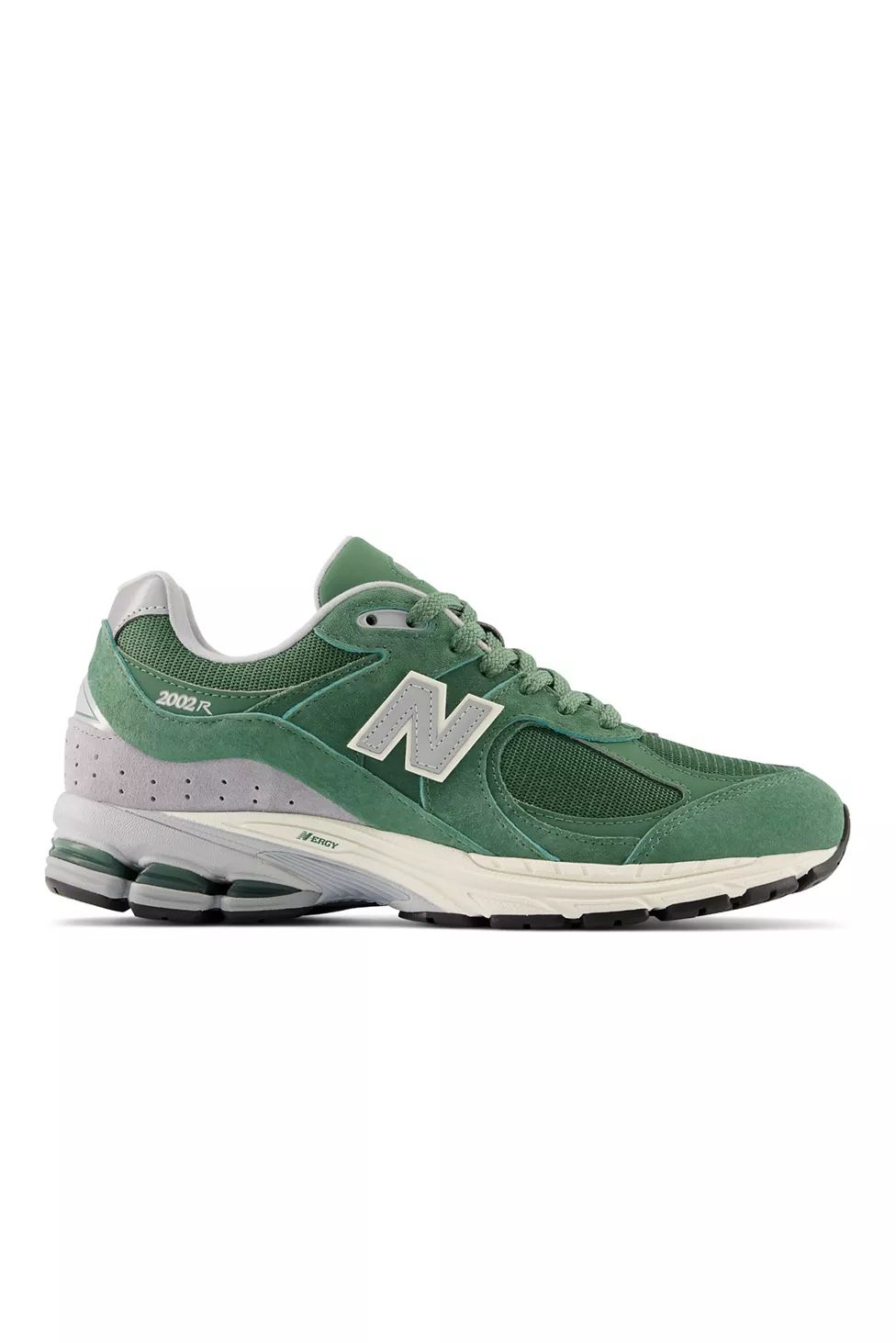 New Balance 2002R Sneaker | Urban Outfitters (US and RoW)