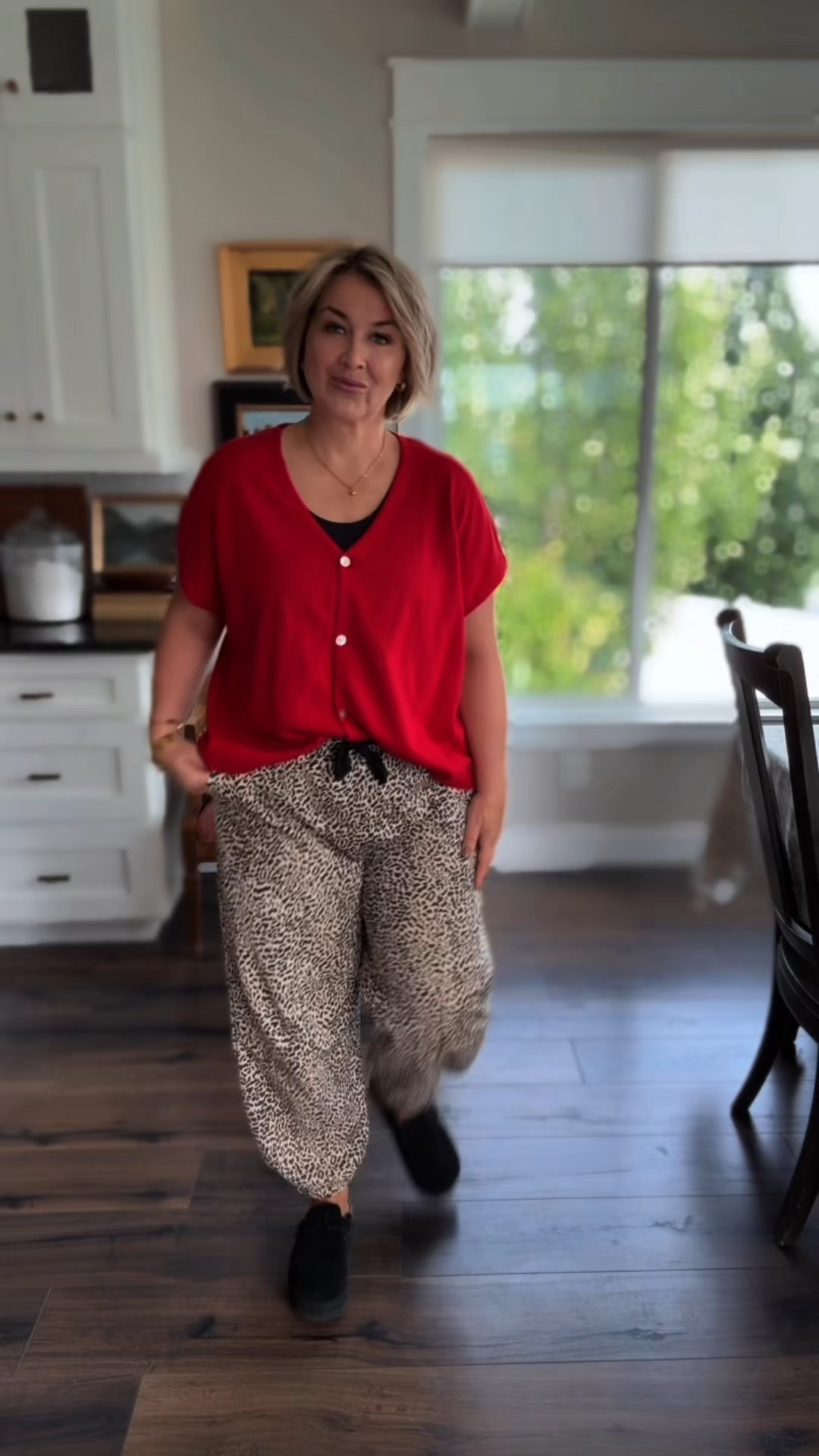 ✨ Which look is your favorite? ✨
I’m styling these new jogger pants three different ways—red, black, or white top.

midsize fashion / women over 40 style / everyday outfit inspiration / fall fashion ideas / affordable chic / Amazon style finds / wardrobe versatility

#LTKOver40 #LTKMidsize #LTKStyleTip