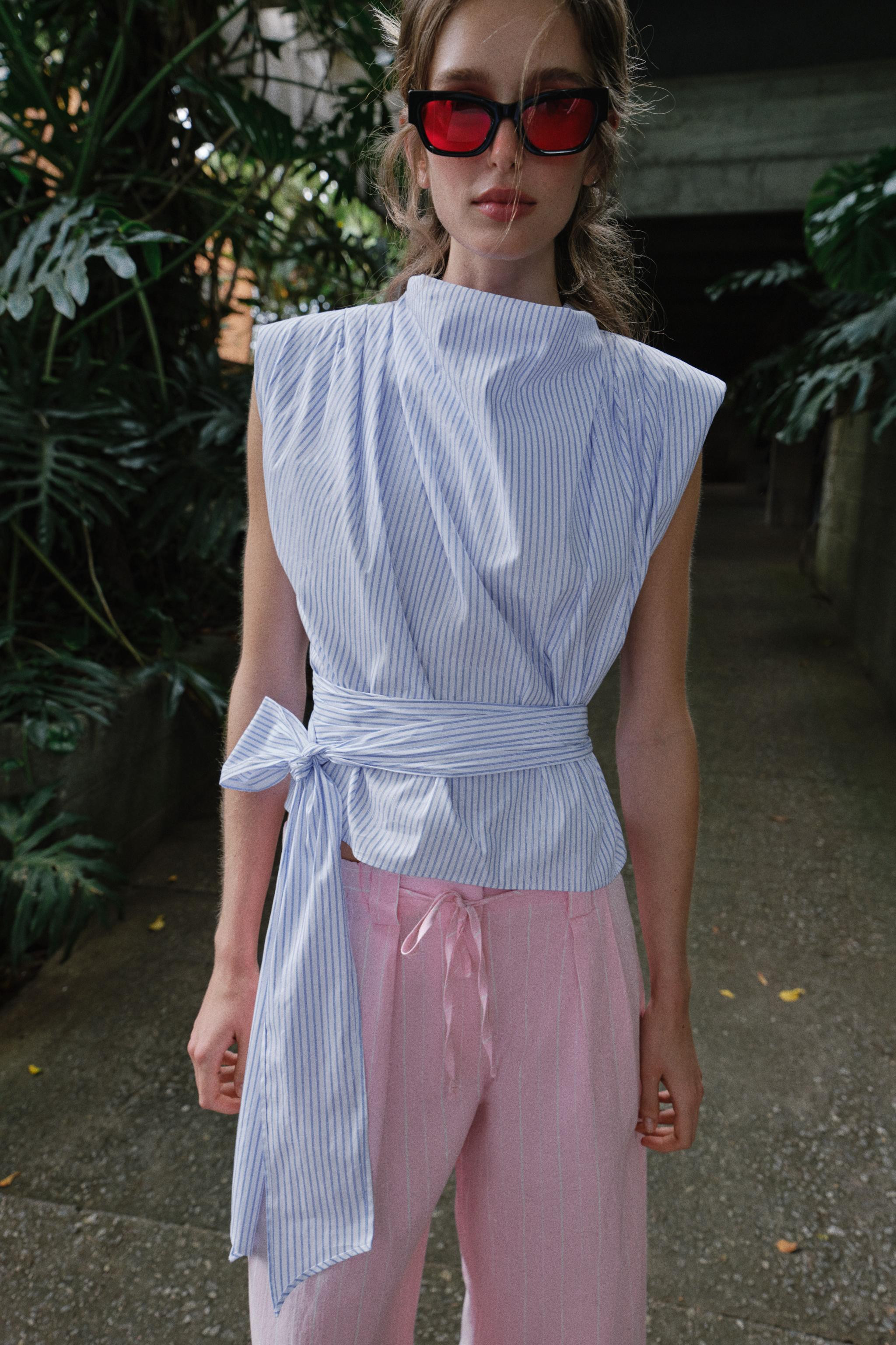 STRIPED SHOULDER PAD METALLIC THREAD TOP | Zara US