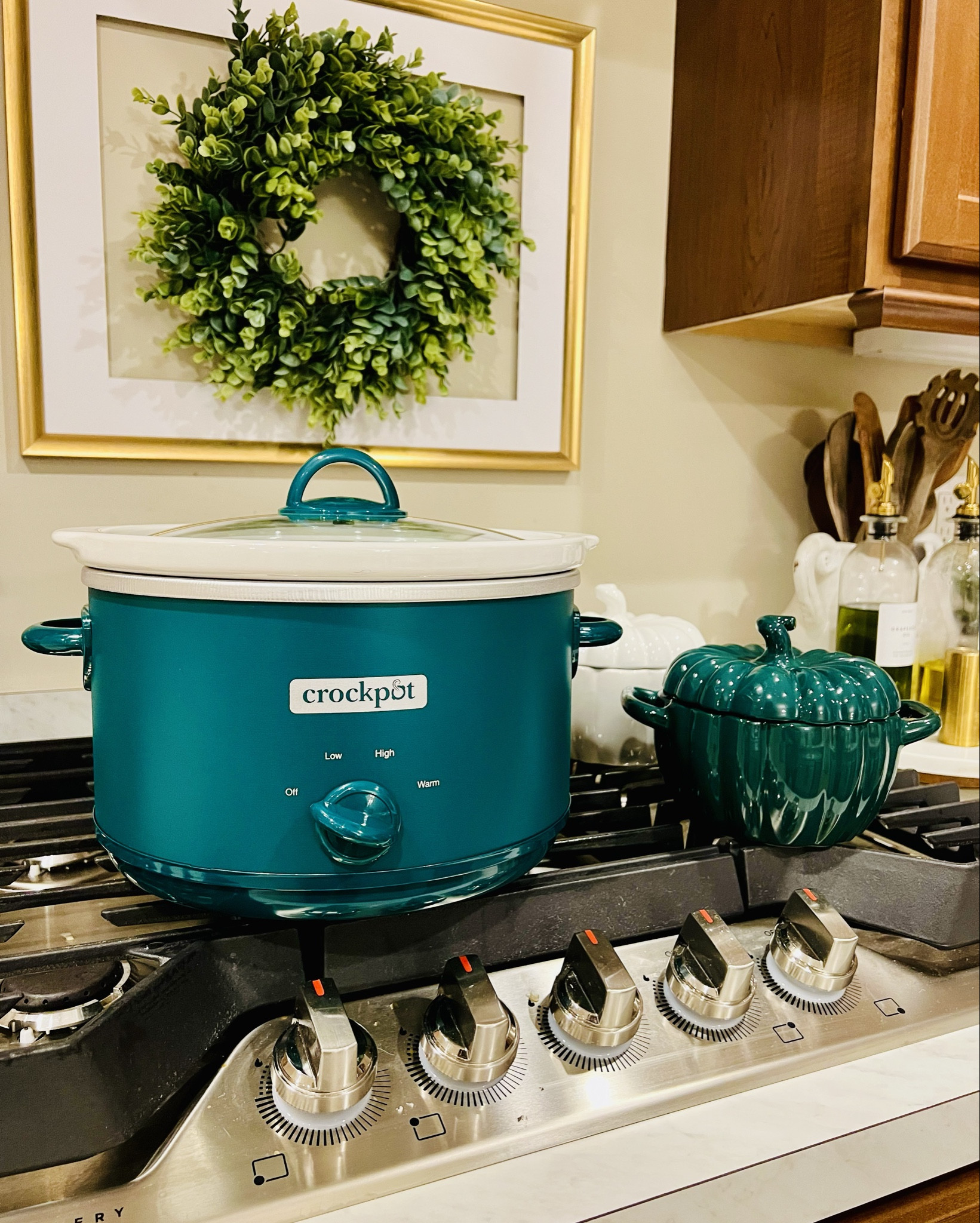 Some days you just need a simple, straight to the point slow cooker.  Queue in Crockpot’s newest classic 4.5 slow cooker! Perfect for soups, stews and all of you favorite Fall comfort food. Grab it now while it’s on sale and less than $20! Also comes in a fabulous burgundy color 😍

#LTKHoliday #LTKHome #LTKSaleAlert