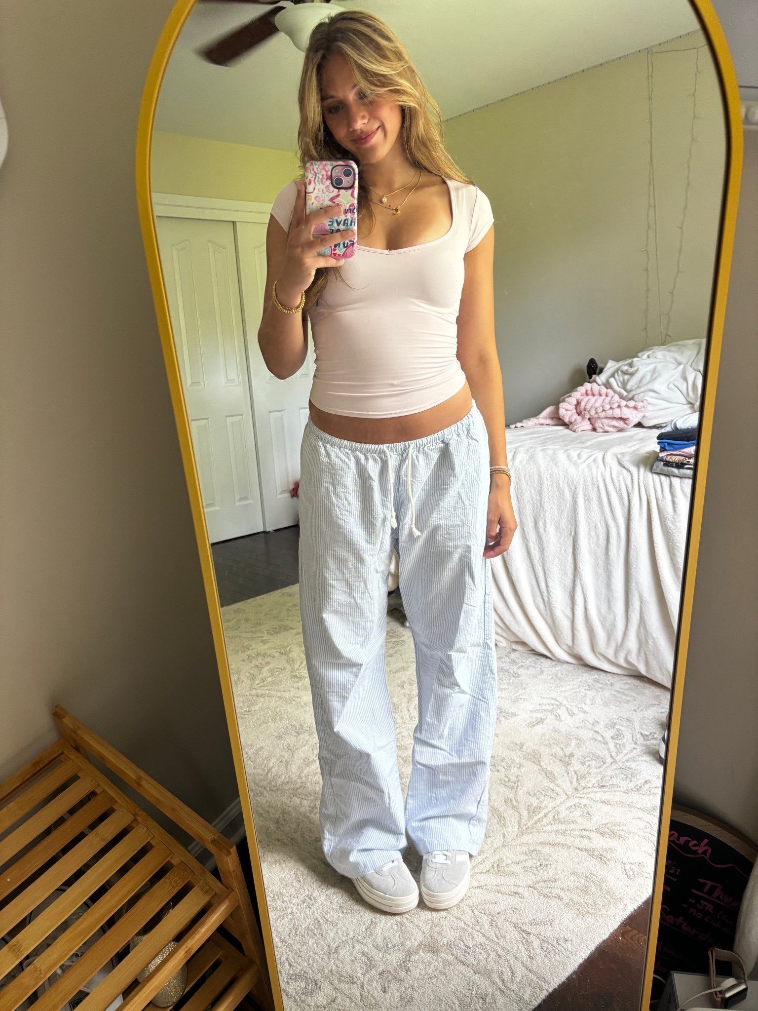 cute pink and blue summer outfit with linen pants! 


#LTKSeasonal #LTKSaleAlert #LTKStyleTip