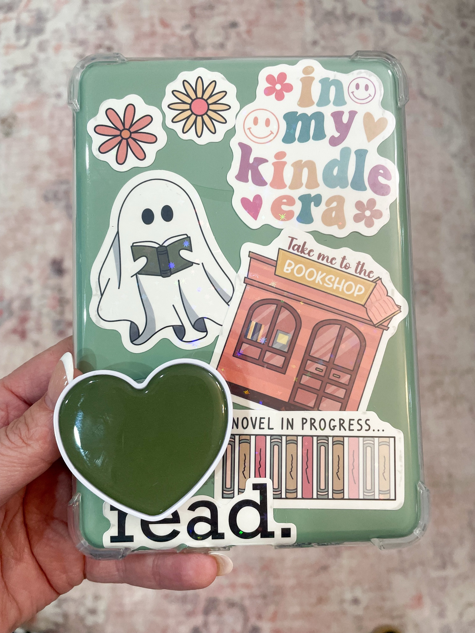 Can’t put down my new adorable Kindle! 📚📖

#booklover
#popsocket
#books
#christmasgift
#gifts


#LTKGiftGuide #LTKFindsUnder100 #LTKHoliday