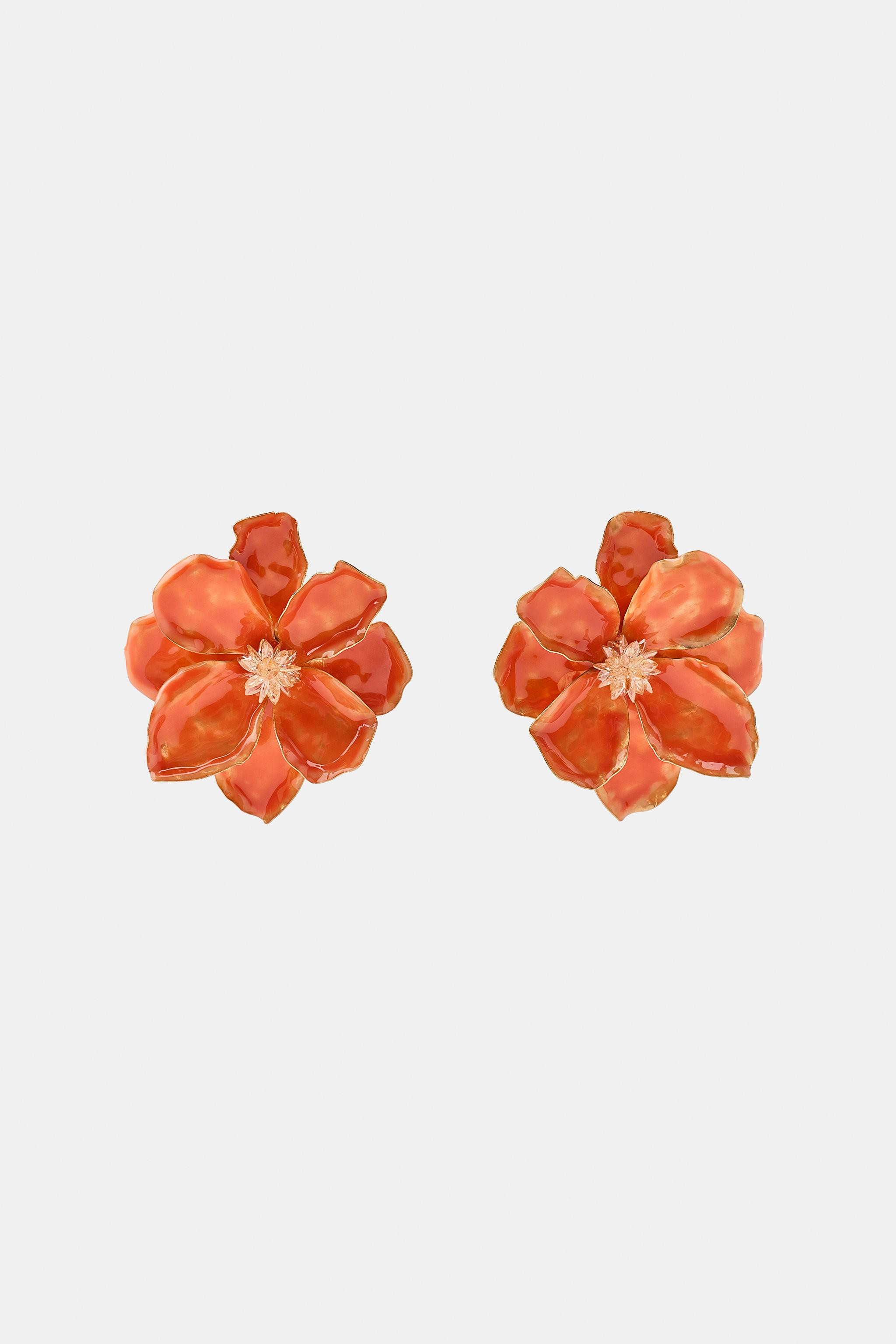 ENAMELED METAL FLOWER EARRINGS | Zara US