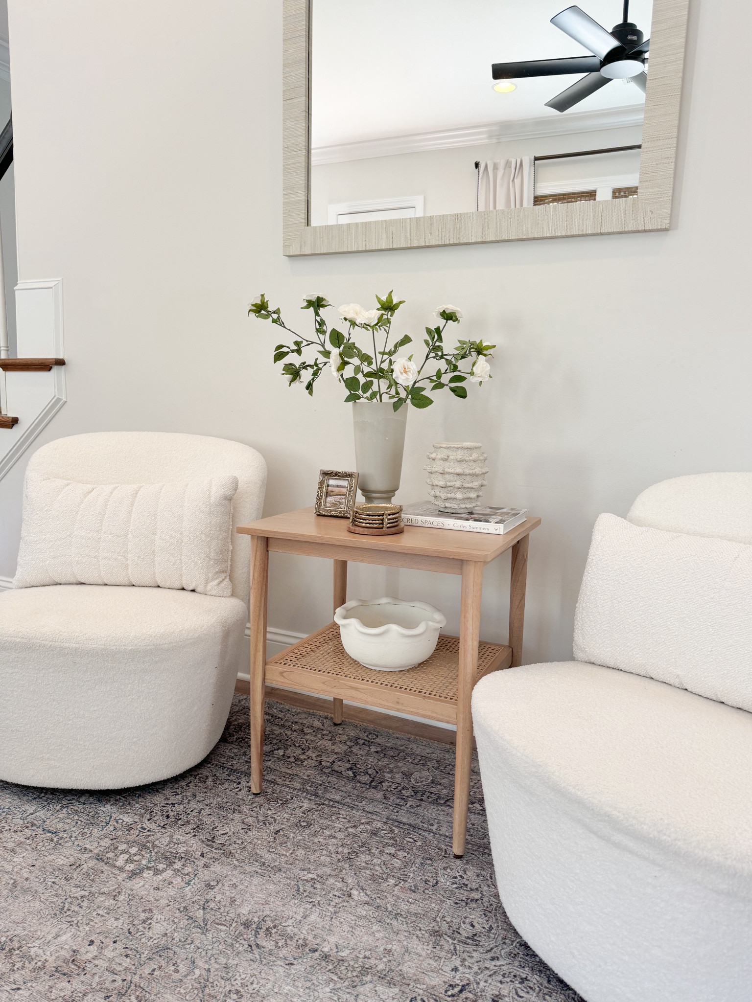 The perfect rug to pull together any neutral room.


Living room, bedroom, dining room entryway, hallway, home office, nursery, home decor, neutral decor, target, styling, table, chairs, wall art 

#LTKhome #LTKstyletip