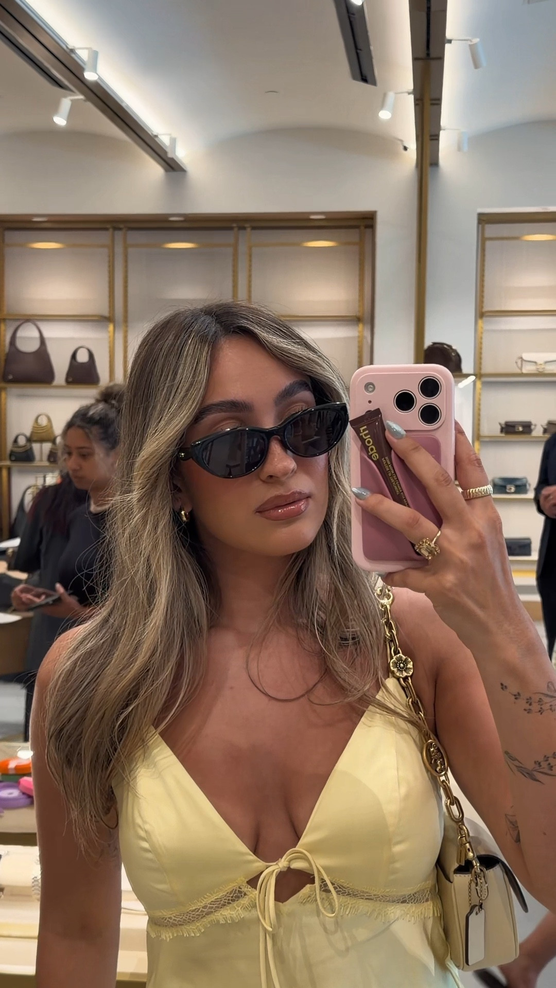 Coach vlog! Straw Brooklyn 28 ✨

#LTKootd