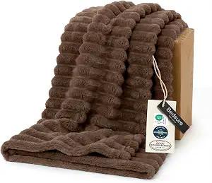 Bedsure GentleSoft Brown Fleece Blanket for Couch - Cozy Soft Blankets for Women, Cute Small Thro... | Amazon (US)