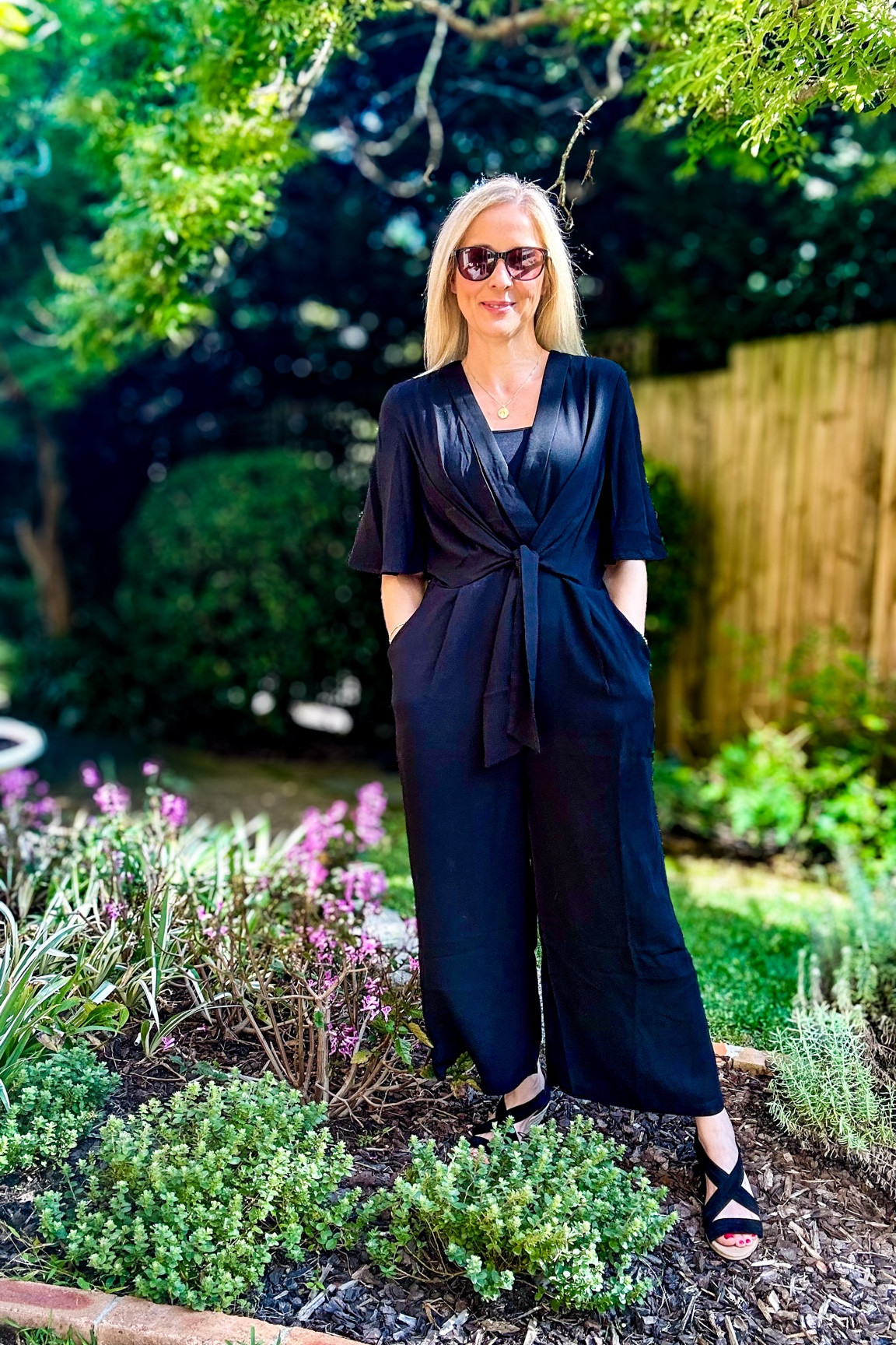 iClothing black jumpsuit reduced to just €19.95

#LTKsalealert #LTKeurope