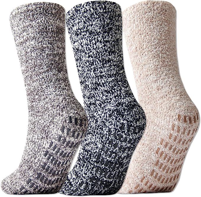 Jormatt 3 Pairs Ultra Thick Fuzzy Grip Socks Non Skid Slipper Hospital Socks Unisex | Amazon (US)