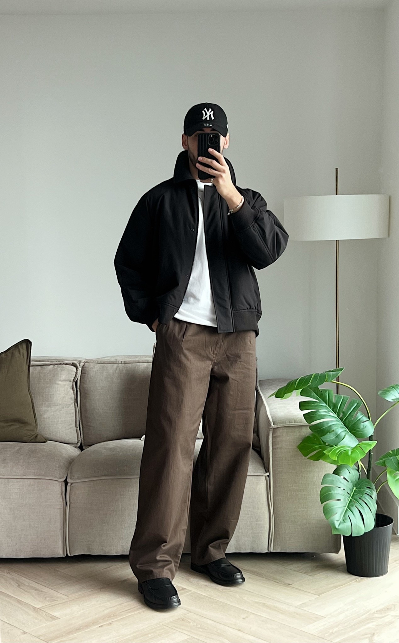 Uniqlo Unisex Bomber Jacket 
#Uniqlo 