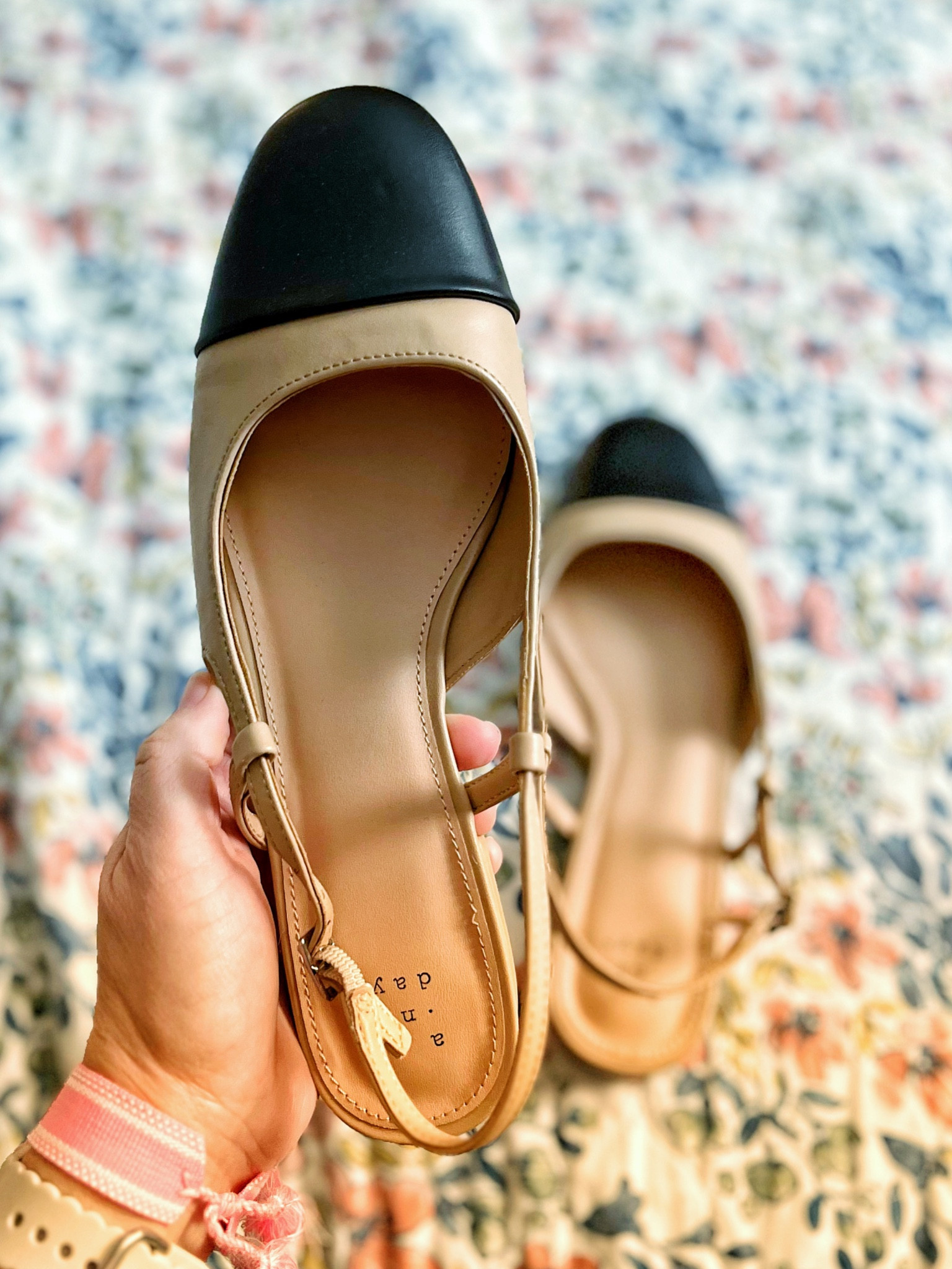 All Target shoes are 20% off this weekend 🙌 and these are my new favorites for work. Perfect tiny heel for and elevated look 🖤

#LTKshoecrush #LTKSpringSale #LTKstyletip
