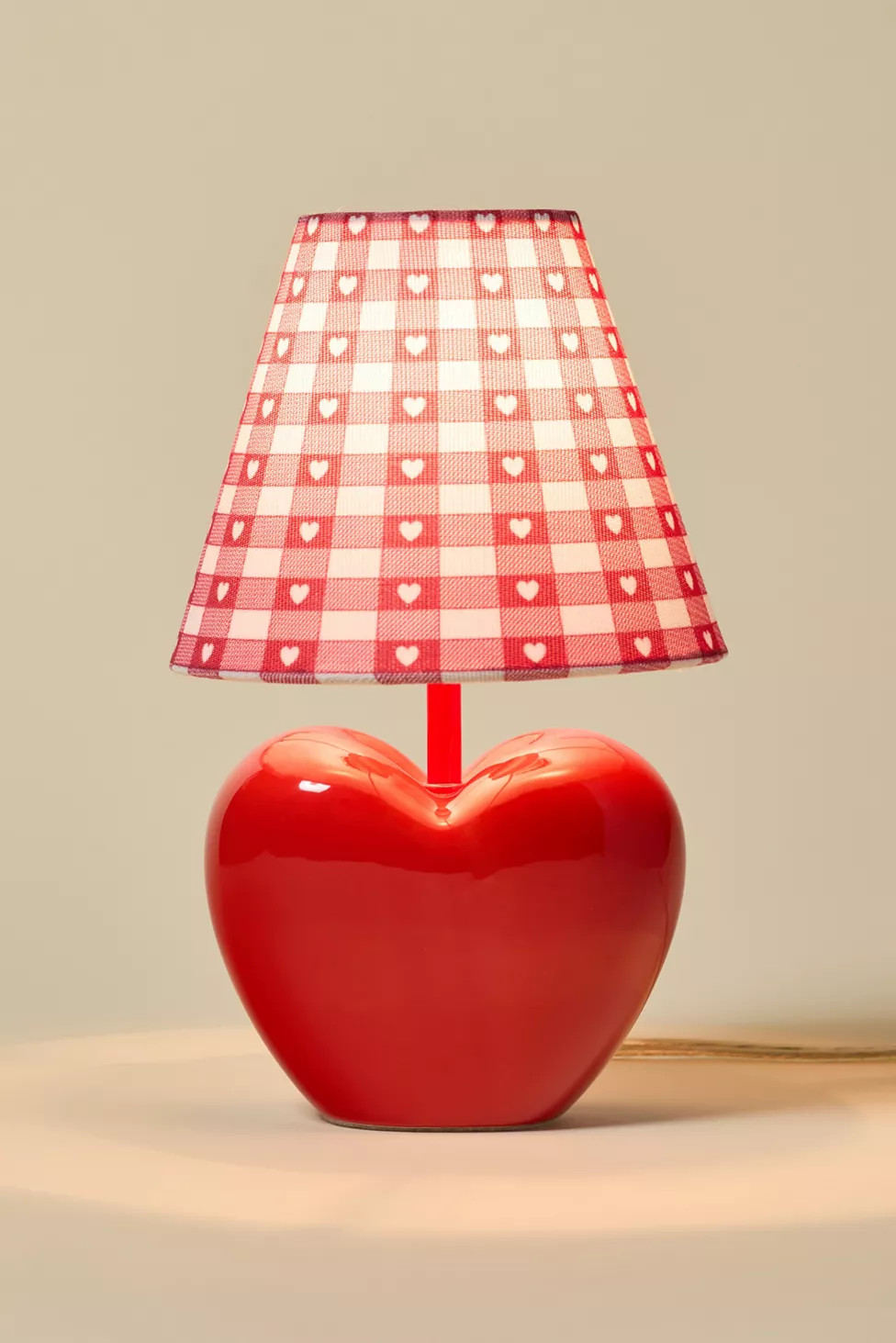 Gingham Heart Shape Ceramic Table Lamp | Urban Outfitters (US and RoW)