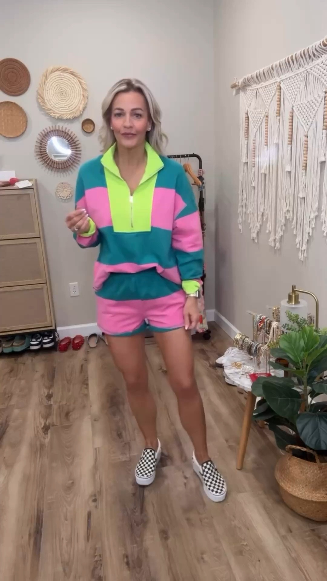 Style is knowing who you are—and dressing like it
#outfits #beyou #beyourself #coolgirl #outfitinspo 

#LTKselfcare #LTKootd #LTKmomlife