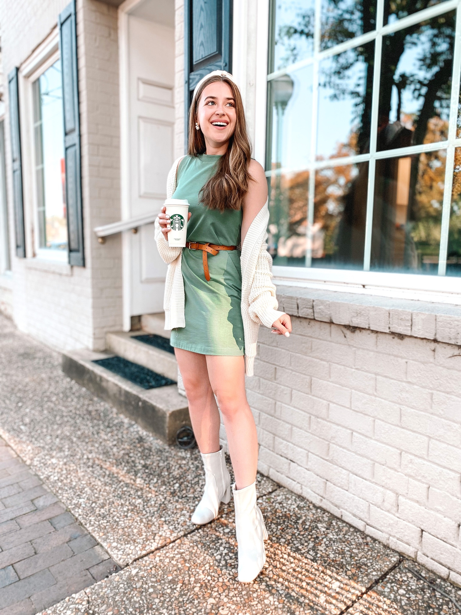 green dress cream shoes Yvonne Light Green – Suede Shoes for women by Age of Innocence main image 1