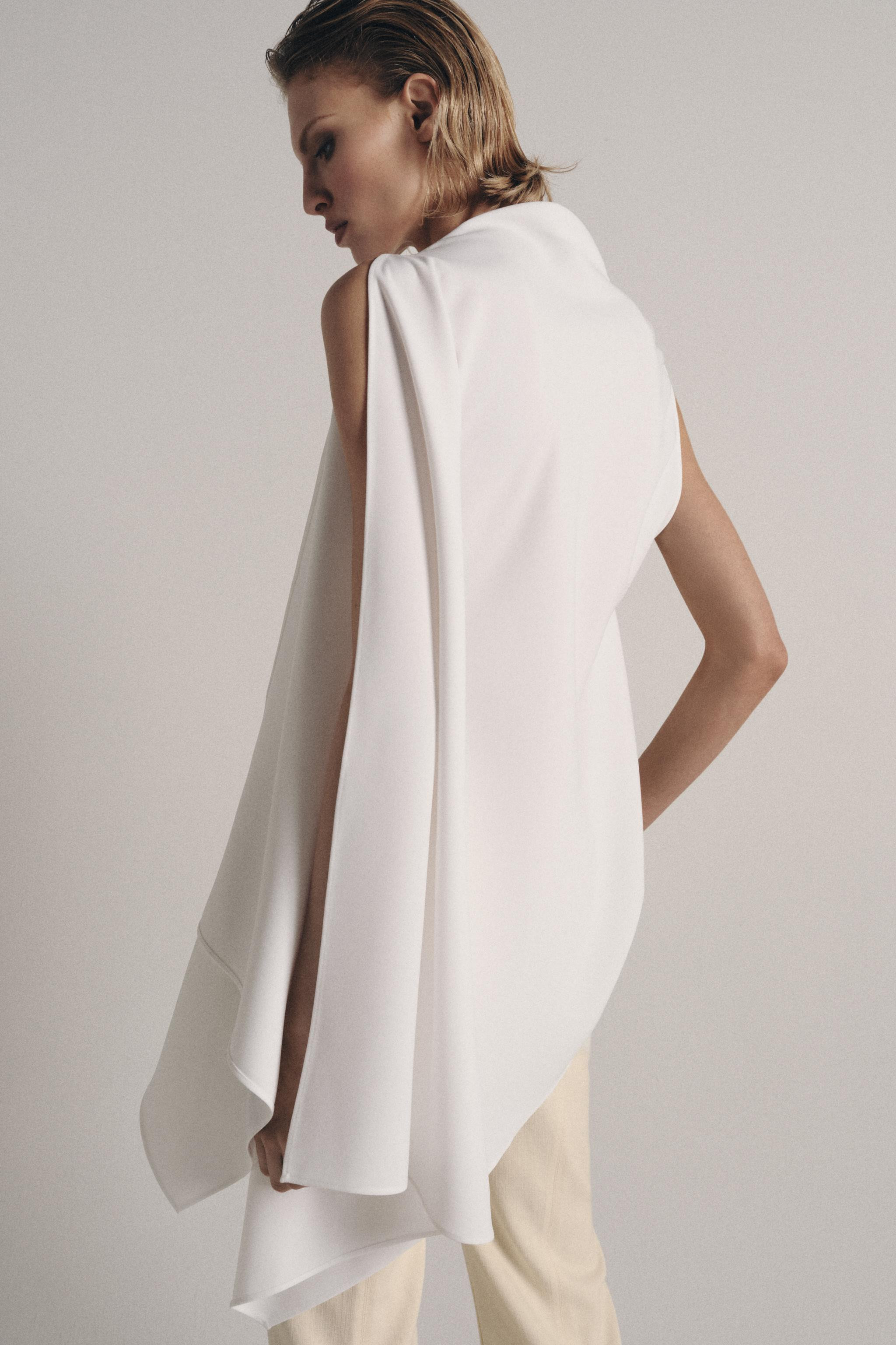 ZW COLLECTION ASYMMETRIC CAPE TOP | Zara US