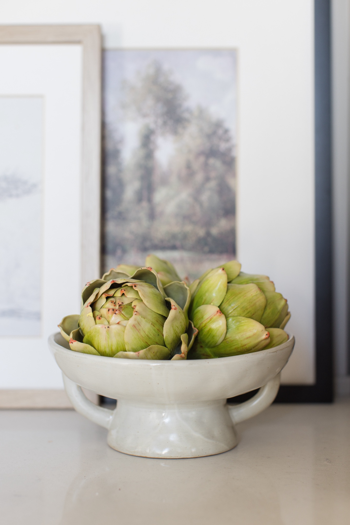 Neutral centerpiece idea

Home  Home decor  Home finds  Stoneware  Stoneware bowl  Centerpiece  Centerpiece idea  Artichoke  Faux artichoke  

#LTKSeasonal #LTKhome